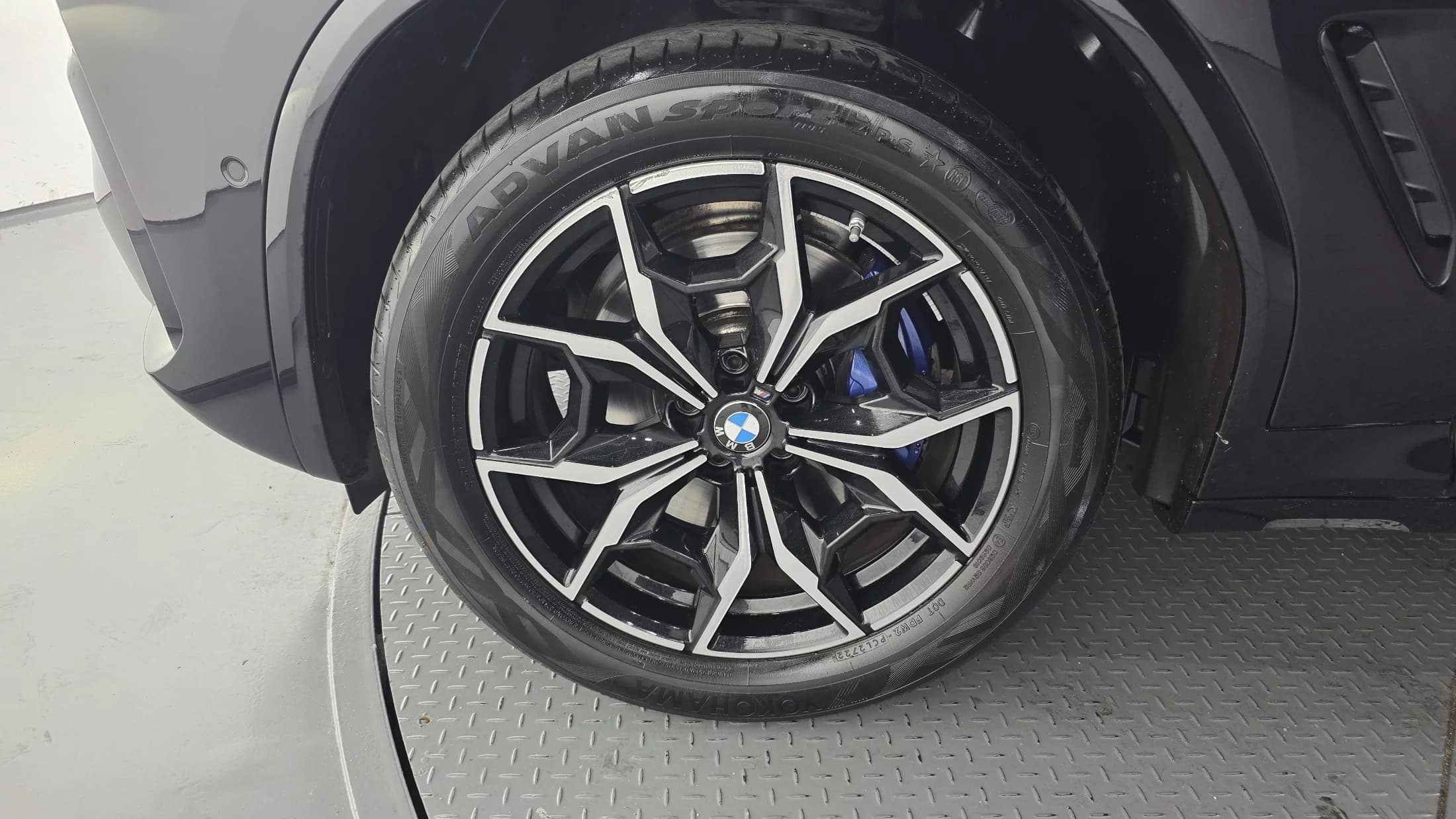 BMW X4 xDrive20i M Sport, 2023 г. 27203 км. — фото 5