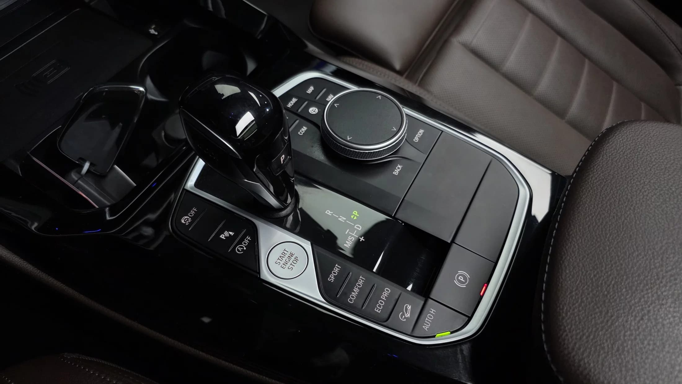 BMW X4 xDrive20i M Sport, 2023 г. 27203 км. — фото 9