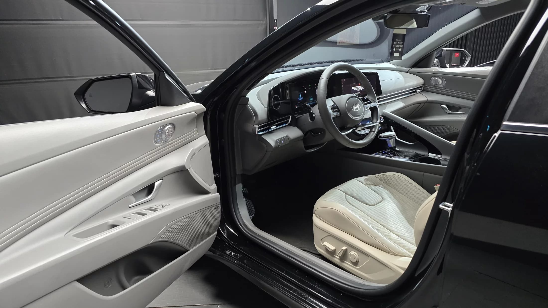 Hyundai AVANTE (Хендай Элантра) 1.6 Inspiration, 2023 г. 29534 км. — фото 11