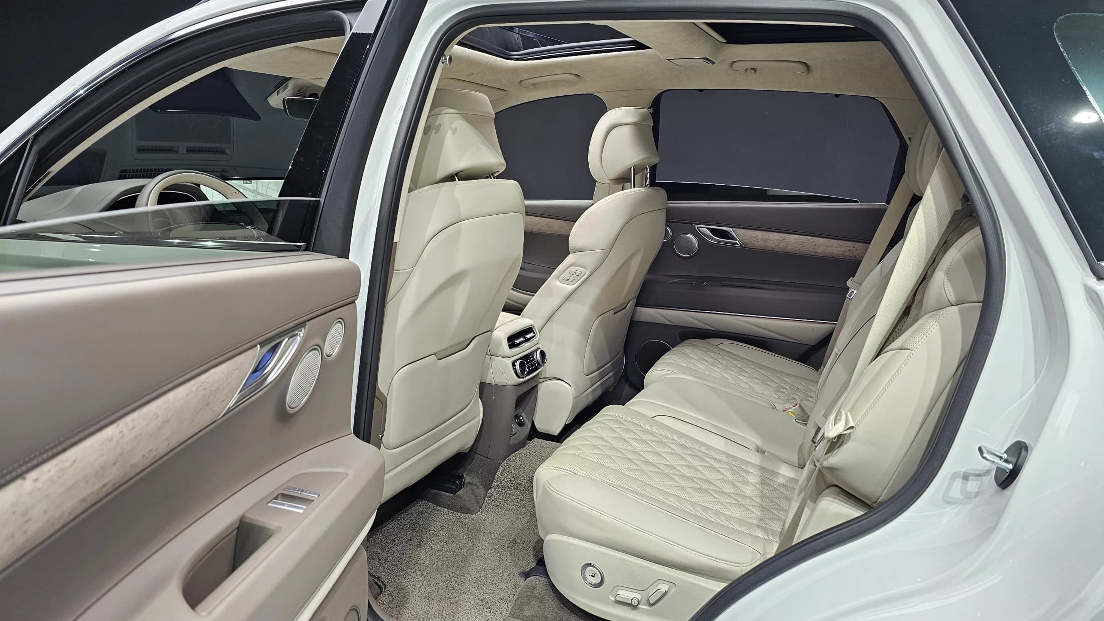 Genesis GV80 2.5T Gasoline AWD, 2023 г. 40156 км. — фото 12