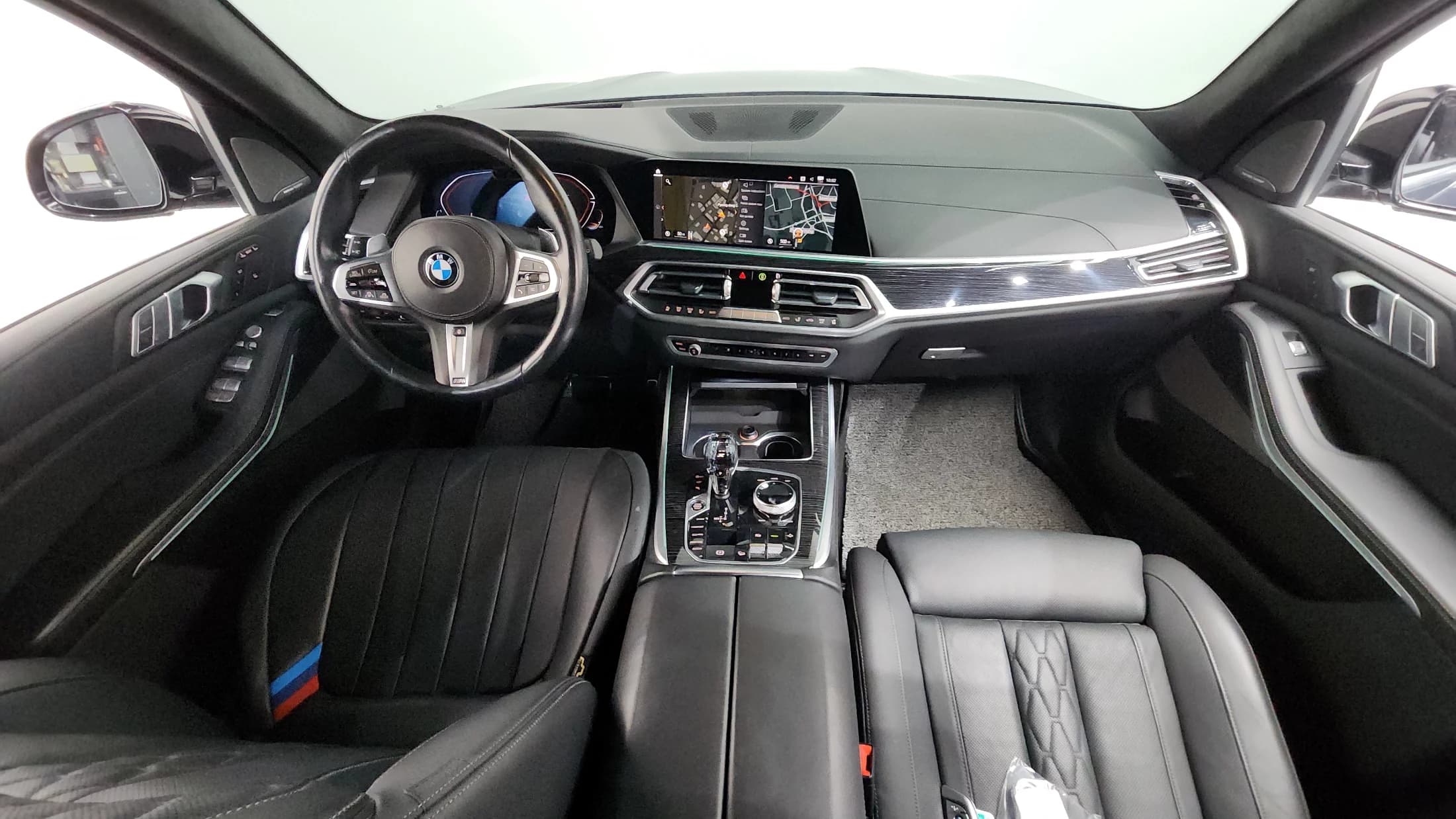 BMW X7 xDrive 40d M Sport 6STR, 2021 г. 71170 км. — фото 7