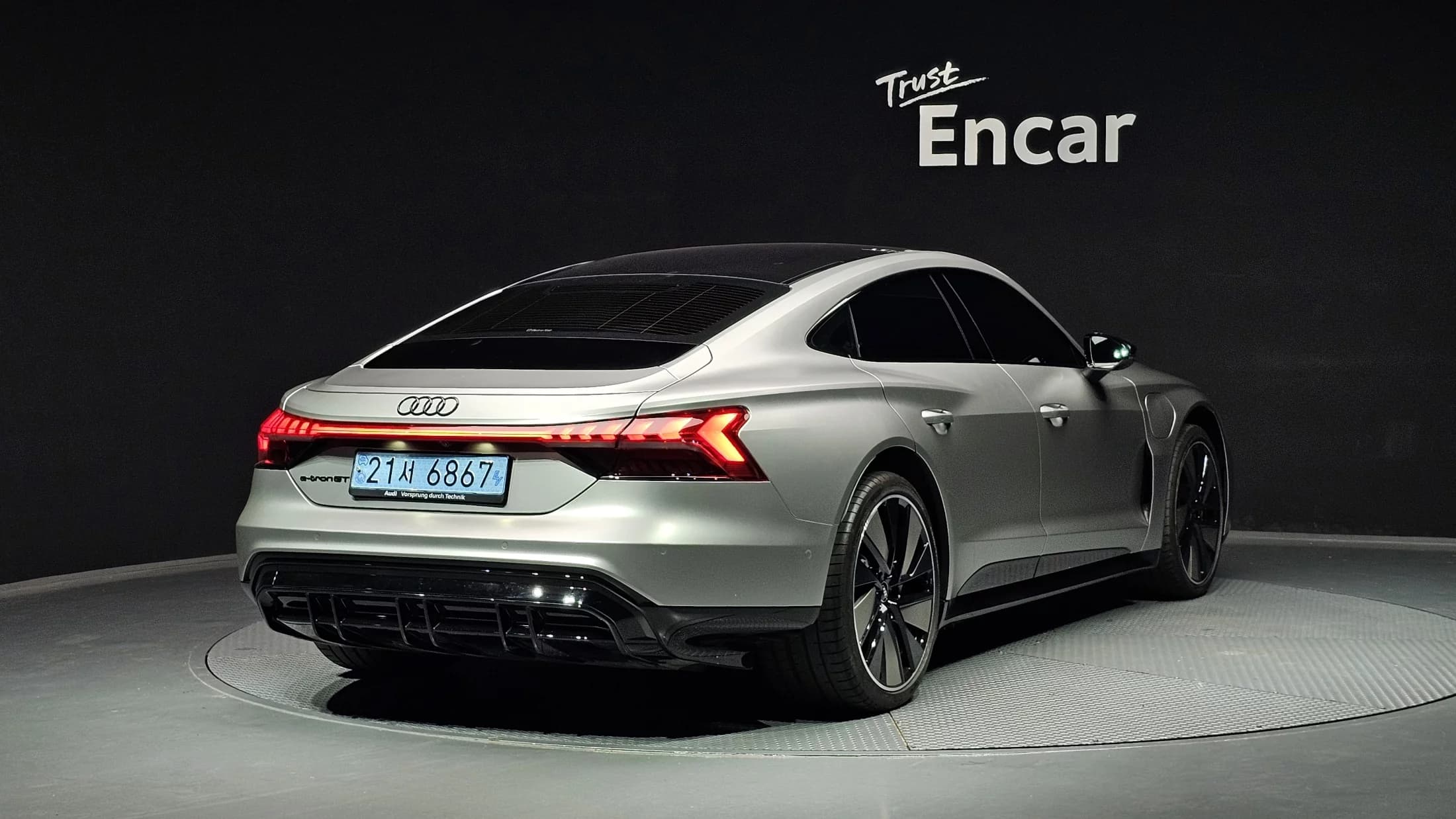 Audi E-TRON GT GT quattro Premium, электромобиль, 2021 г. 25816 км. — фото 2