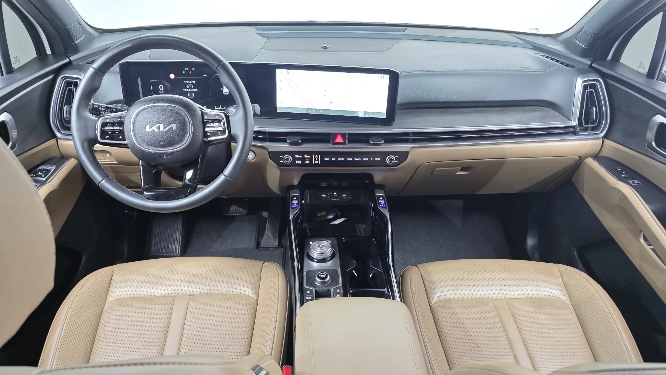 Kia Sorento Gasoline 2.5T 2WD Prestige, 2024 г. 20180 км. — фото 7