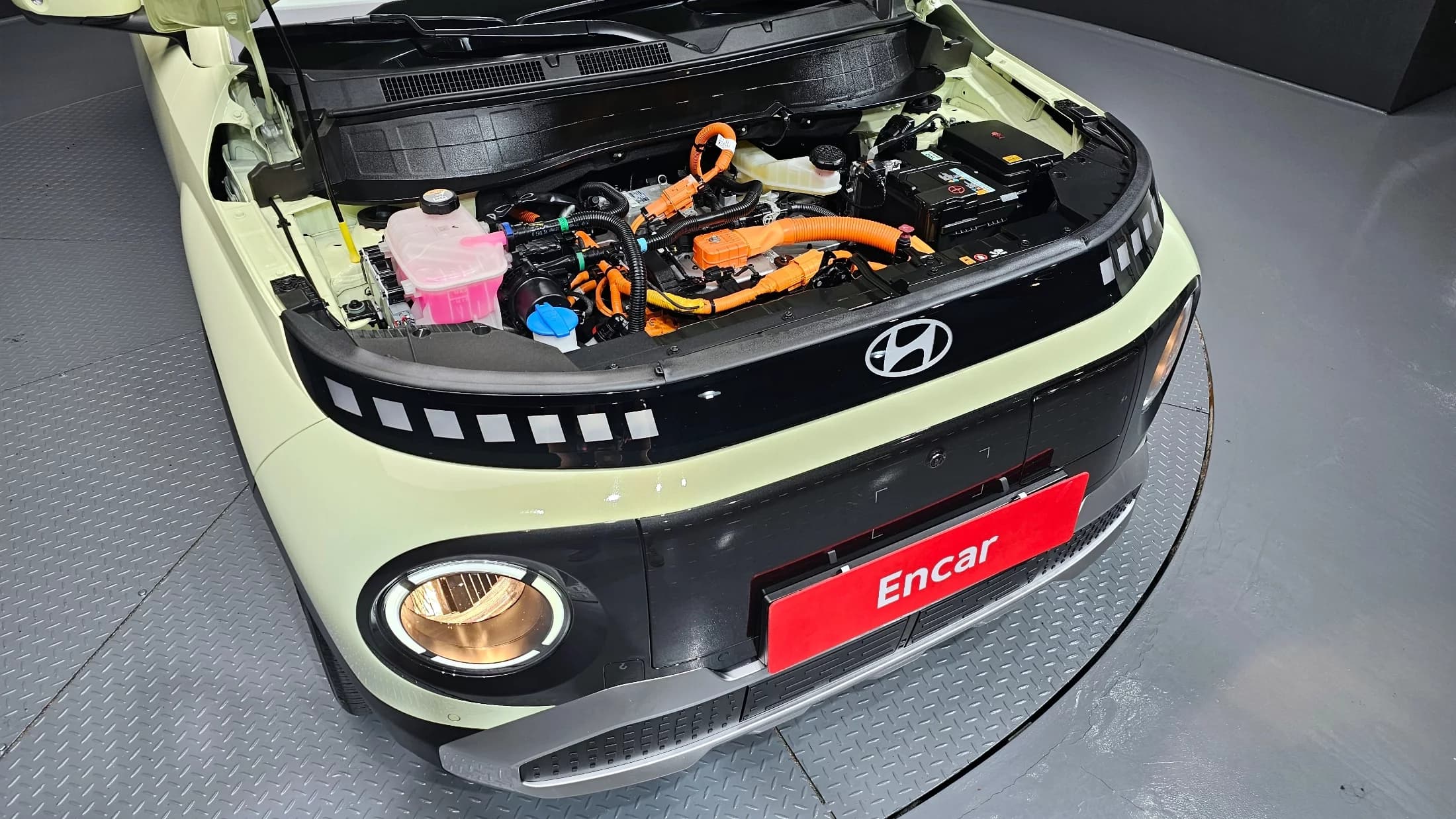 Hyundai Casper Electric Inspiration, электромобиль, 2024 г. 11646 км. — фото 6