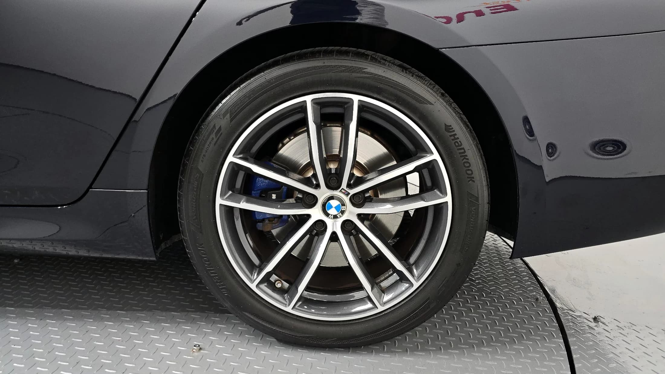 BMW 5-Series 520i M Sport, 2022 г. 50400 км. — фото 5