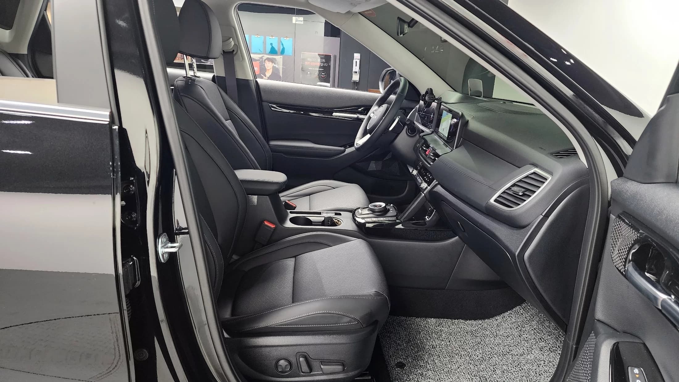 Kia Seltos Gasoline 1.6 Turbo 2WD X-Line, 2025 г. 929 км. — фото 11