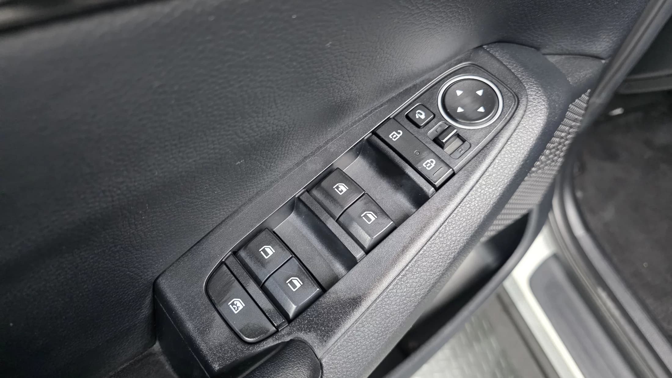 Kia Seltos Gasoline 1.6 Turbo 2WD Trendy, 2022 г. 110393 км. — фото 12