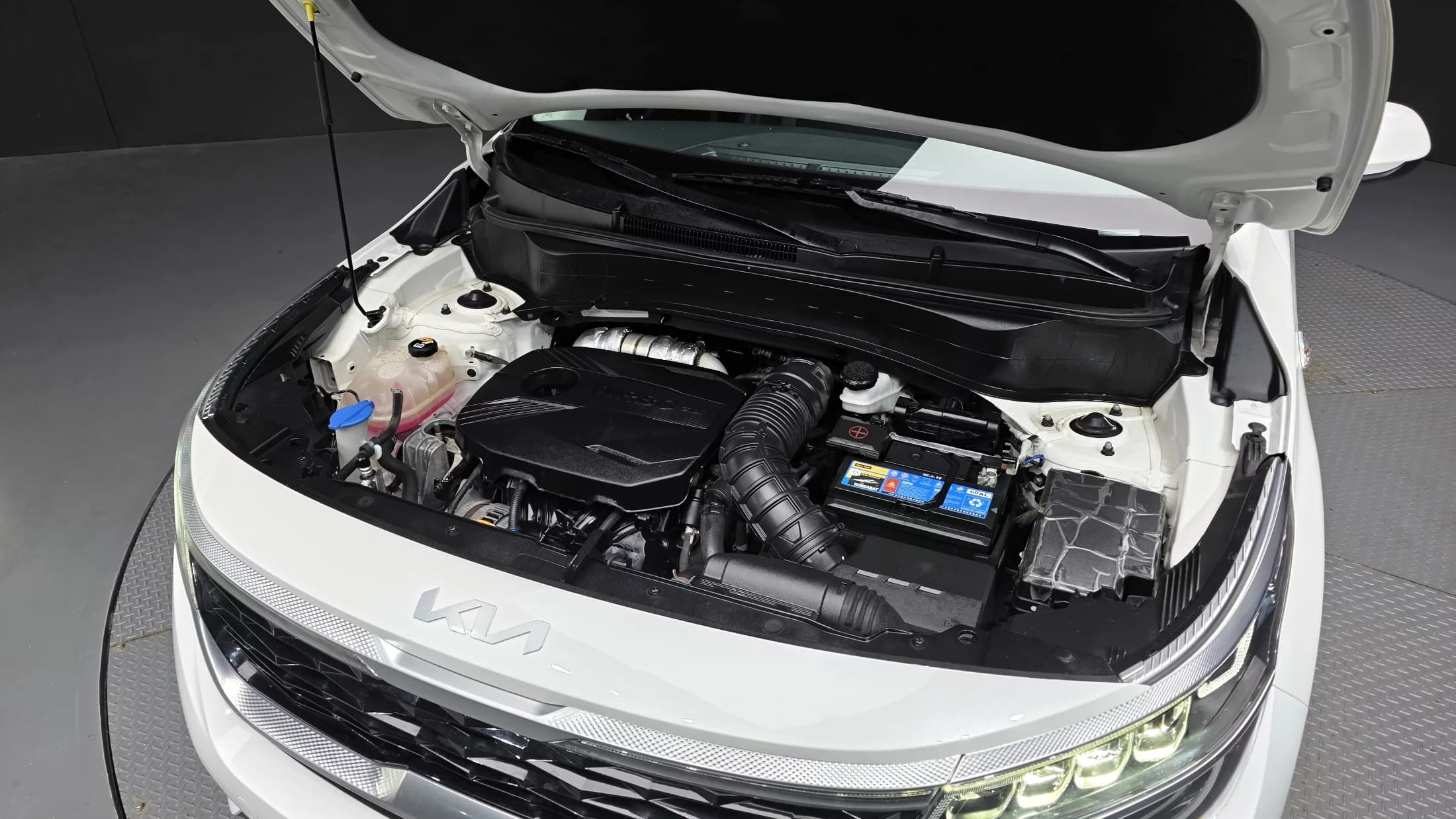 Kia Seltos Gasoline 1.6 Turbo 2WD Trendy, 2022 г. 110393 км. — фото 6