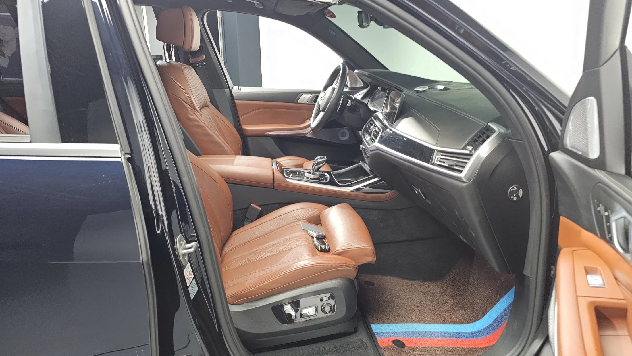 BMW X7 M50i 6STR, 2021 г. 80467 км. — фото 11