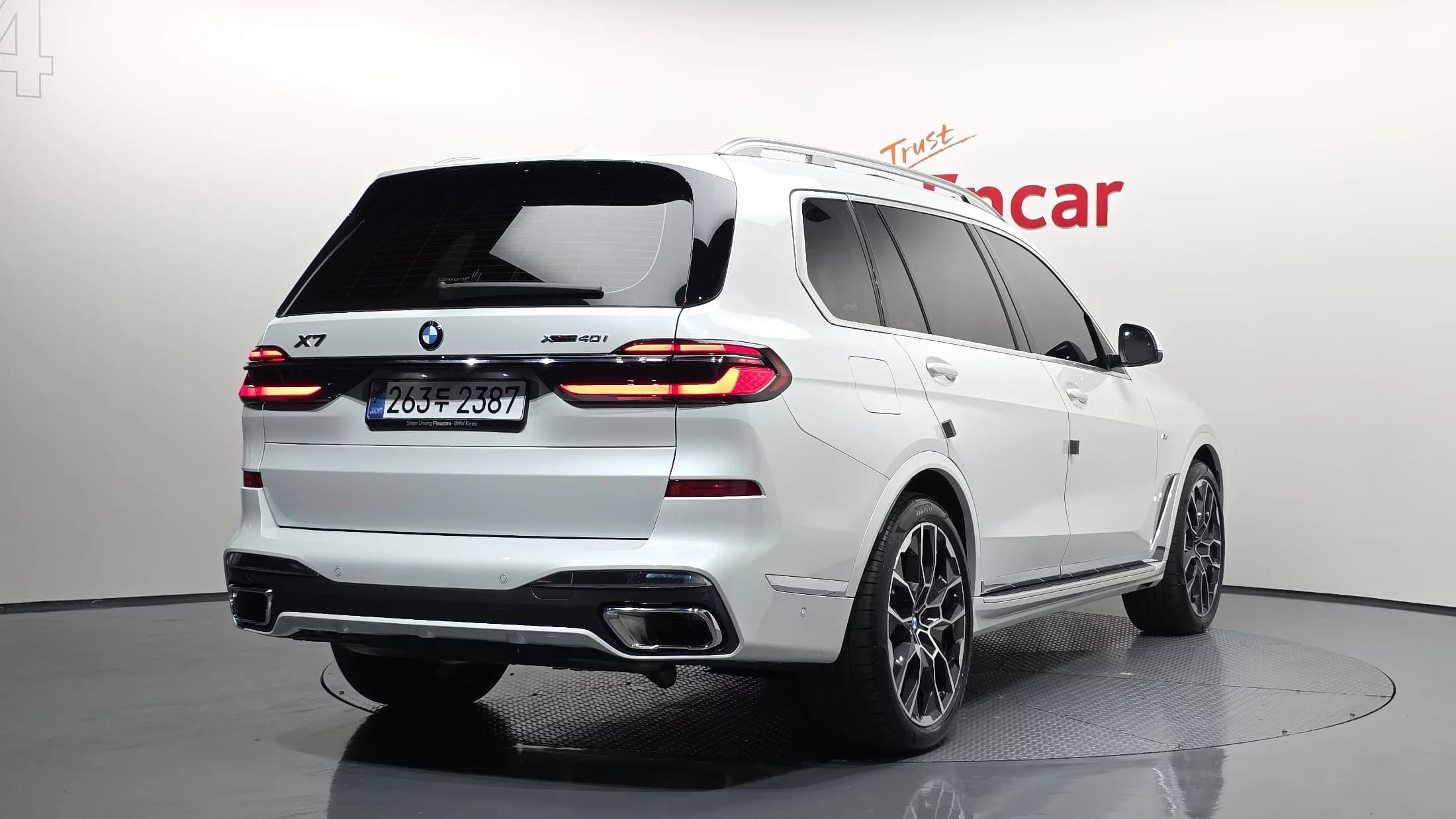 BMW X7 xDrive 40i M Sport 6STR, 2024 г. 19014 км. — фото 2
