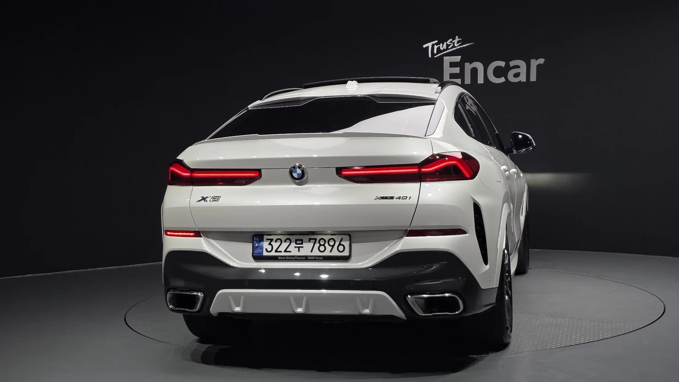 BMW X6 xDrive40i M Sport, 2023 г. 14955 км. — фото 4