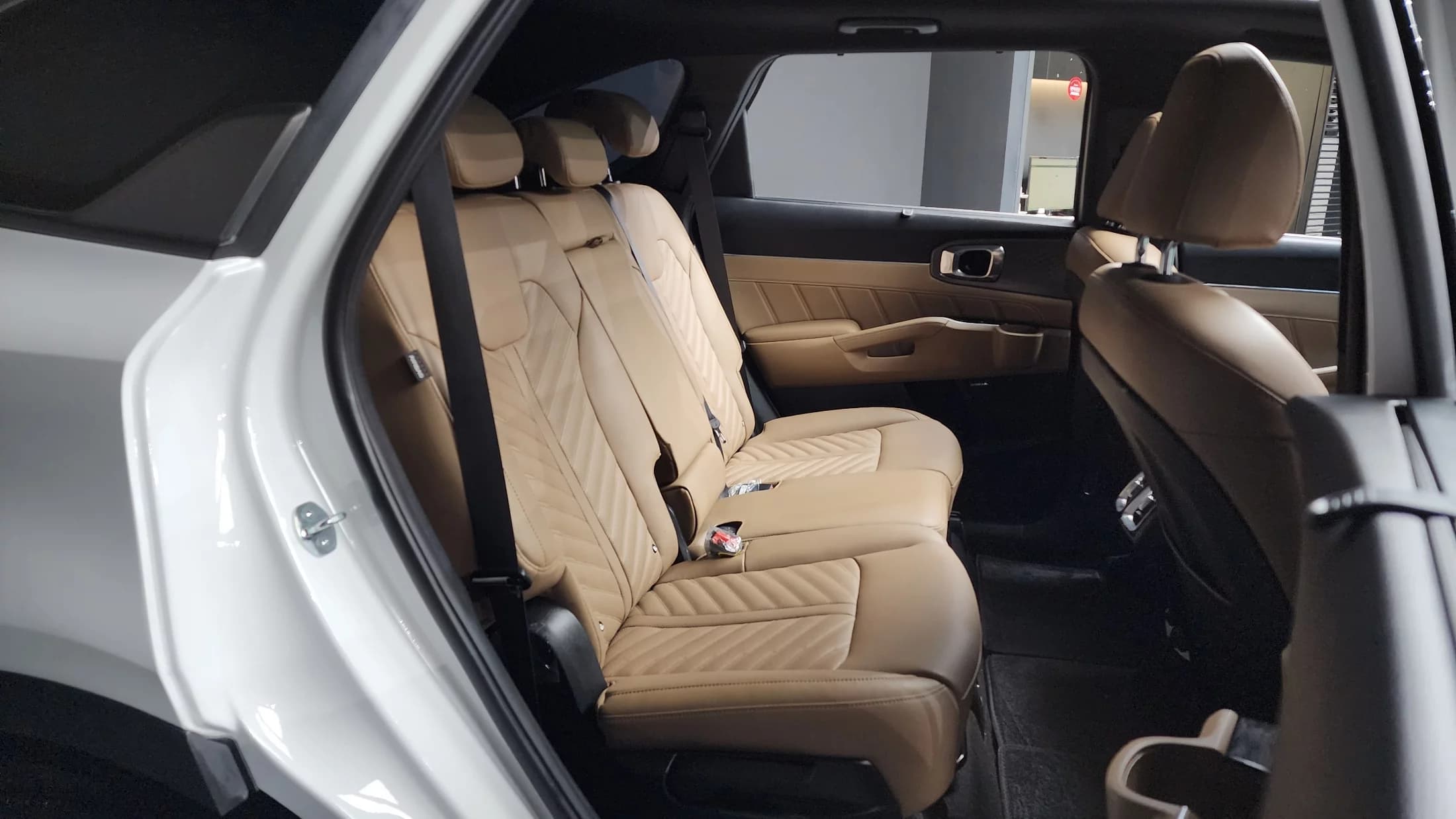 Kia Sorento Diesel 2.2 4WD Signature, 2023 г. 43785 км. — фото 12