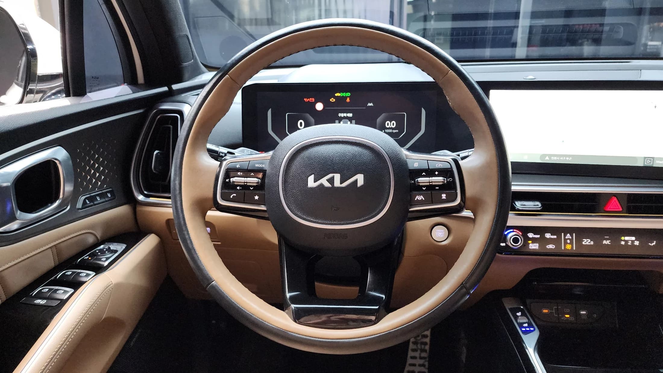 Kia Sorento Diesel 2.2 4WD Signature, 2023 г. 43785 км. — фото 13