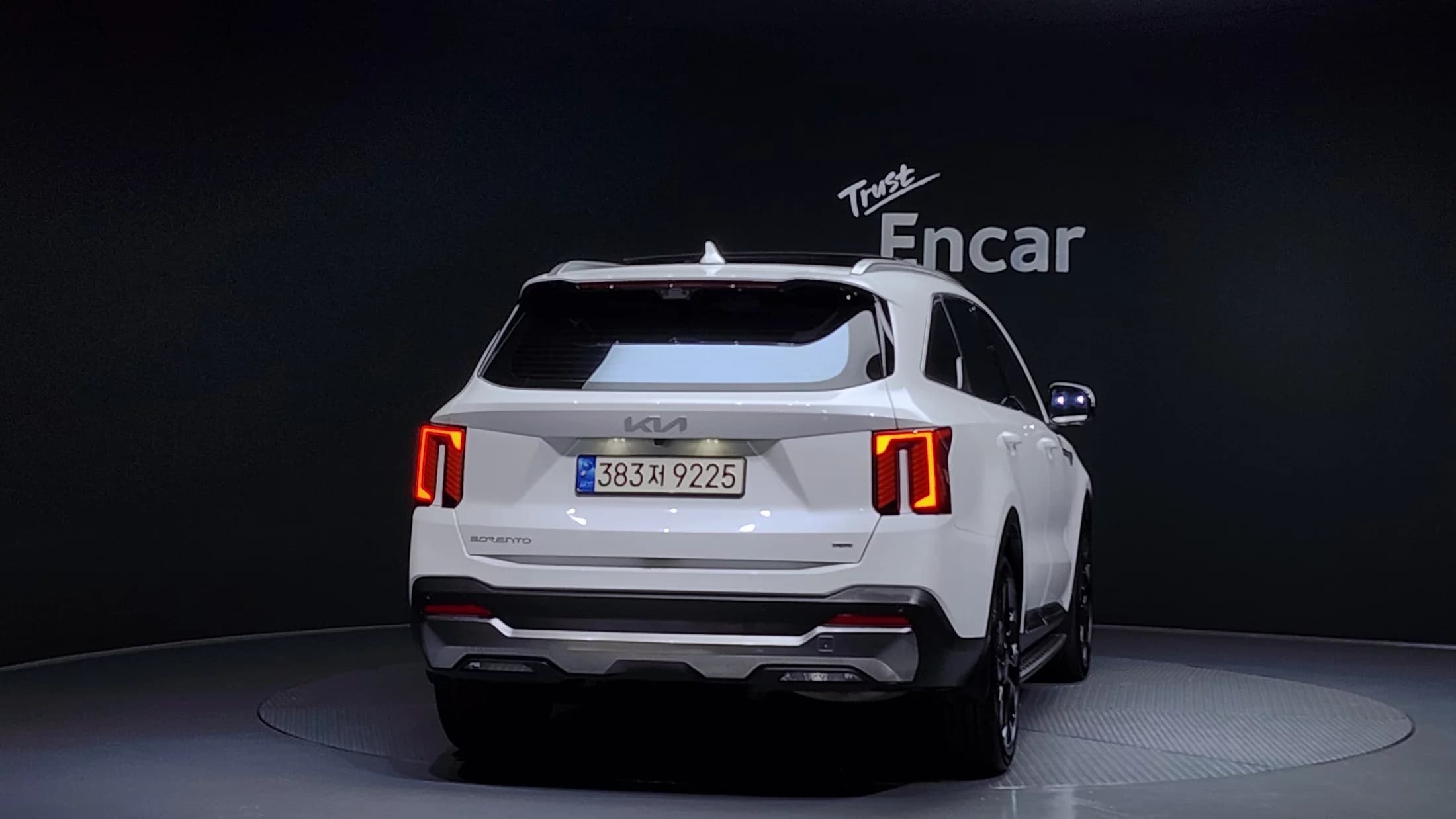 Kia Sorento Diesel 2.2 4WD Signature, 2023 г. 43785 км. — фото 4