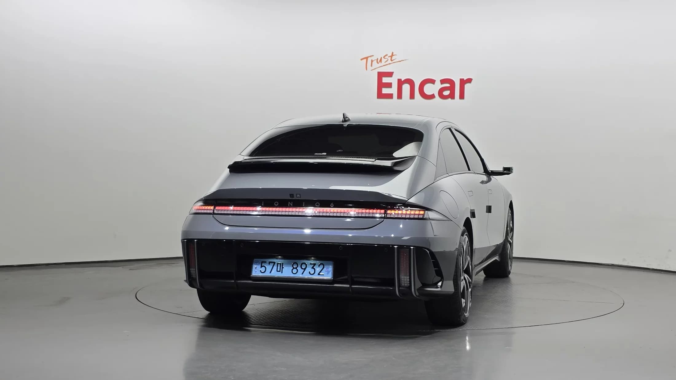 Hyundai Ioniq 6 Long Range AWD Prestige, электромобиль, 2023 г. 41279 км. — фото 4