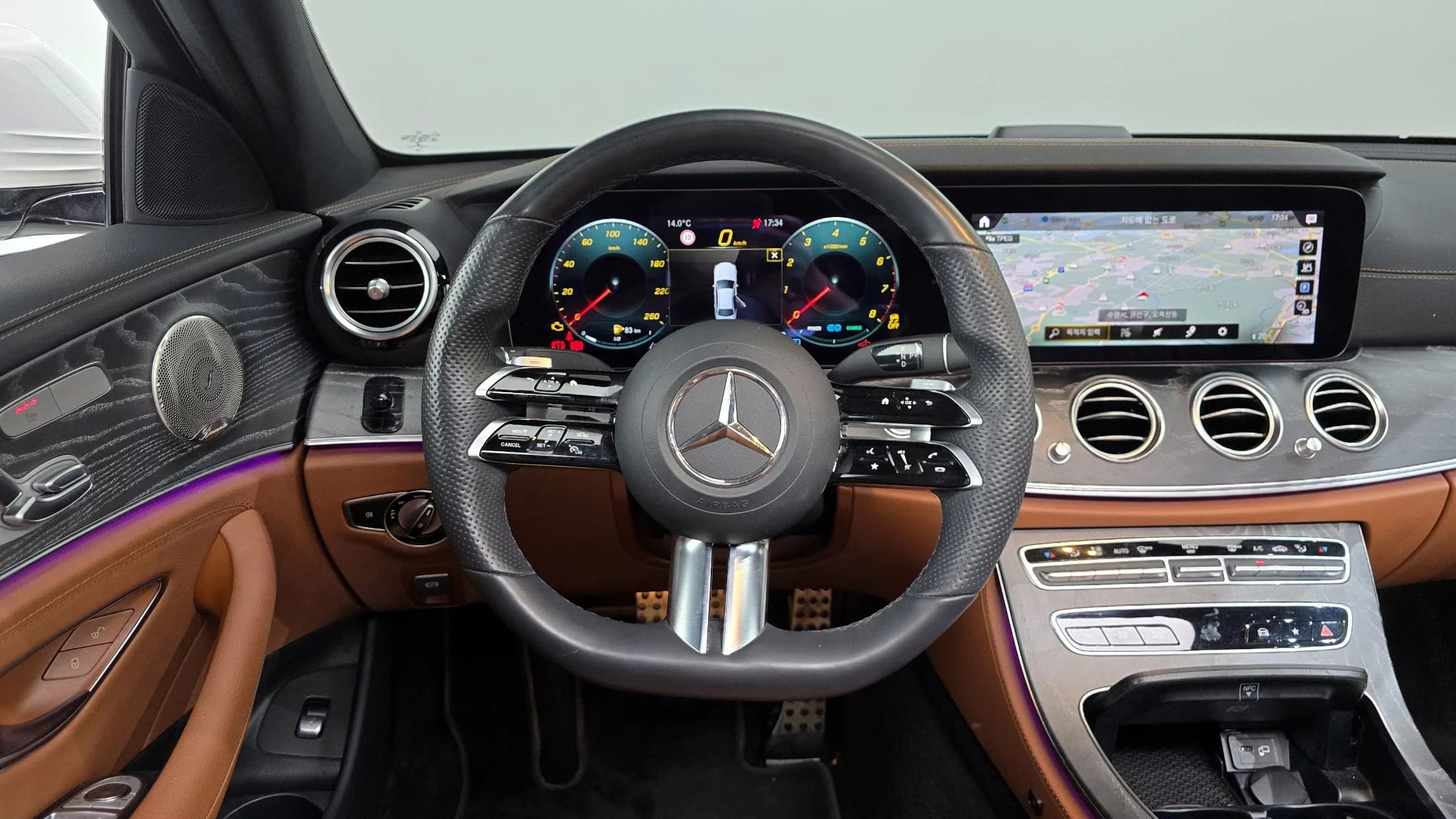 Mercedes-Benz E-Class E350 4MATIC AMG Line, 2021 г. 59403 км. — фото 13