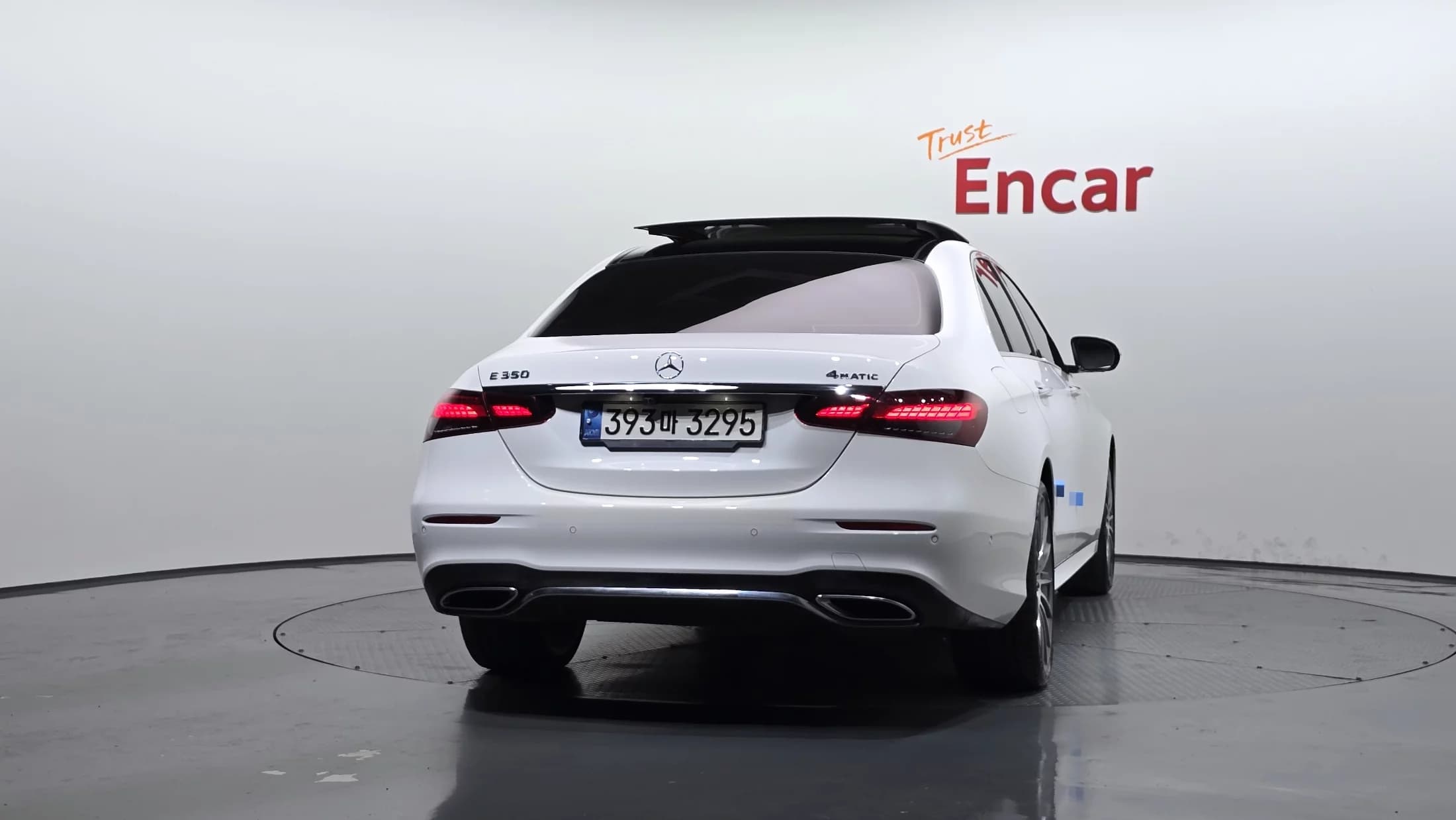 Mercedes-Benz E-Class E350 4MATIC AMG Line, 2021 г. 59403 км. — фото 4