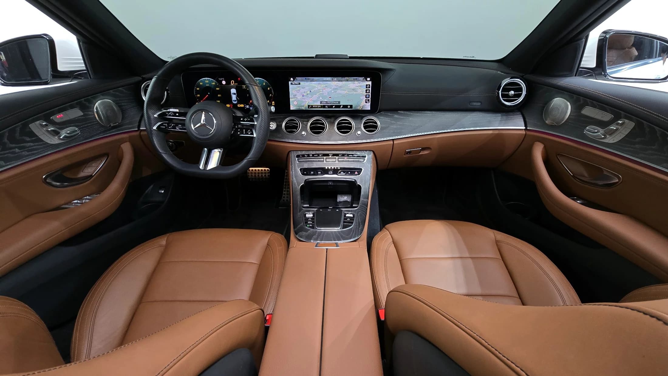 Mercedes-Benz E-Class E350 4MATIC AMG Line, 2021 г. 59403 км. — фото 7