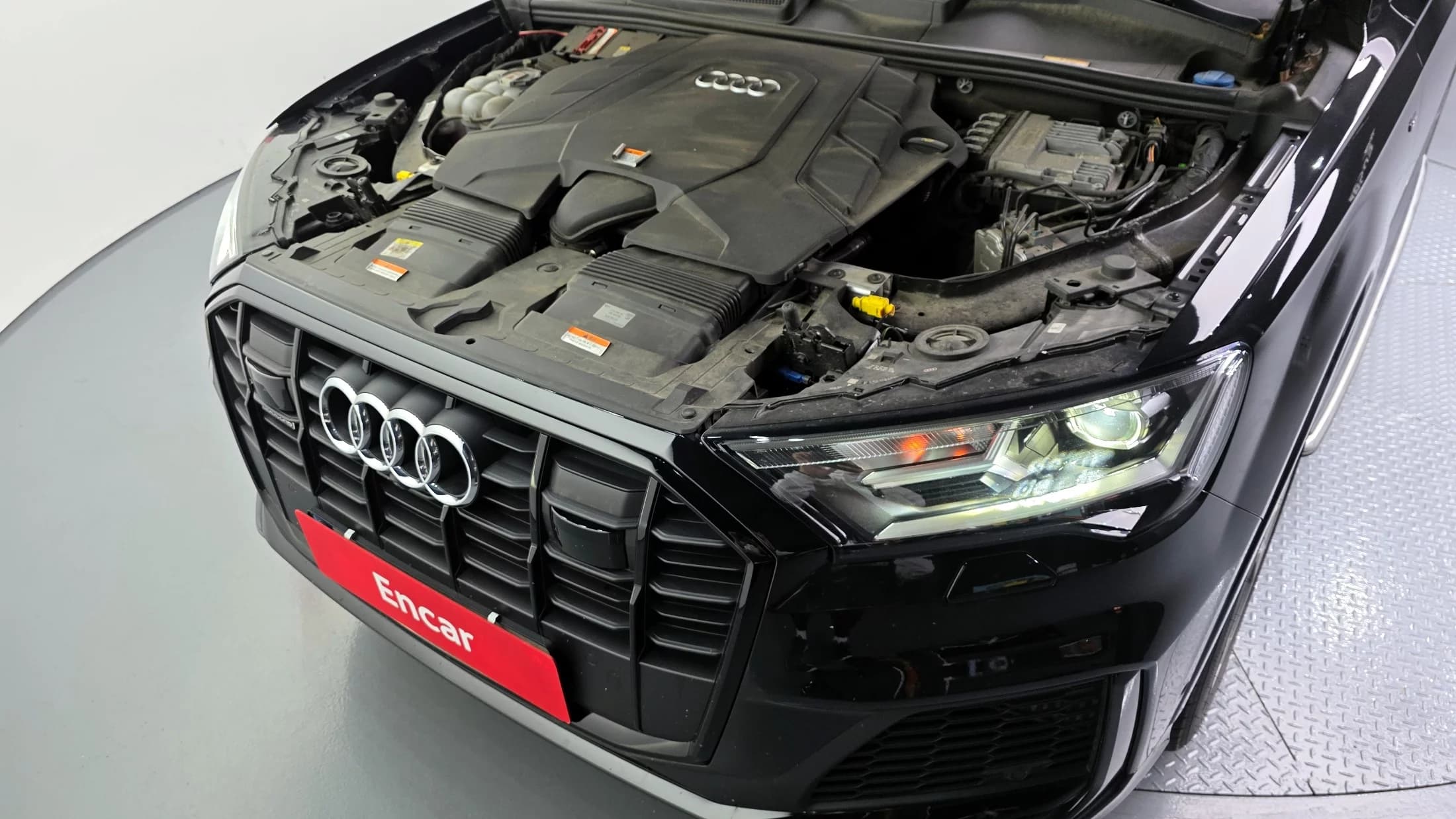 Audi Q7 55 TFSI Quattro Premium, 2022 г. 58900 км. — фото 6
