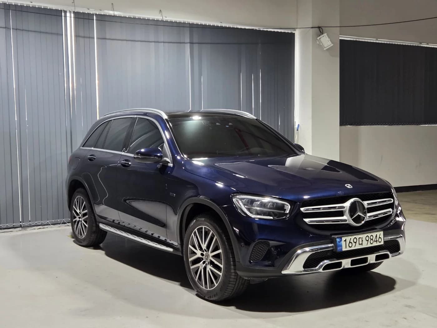 Mercedes-Benz GLC-Class GLC300e 4MATIC, гибрид, 2021 г. 61953 км. — фото 3