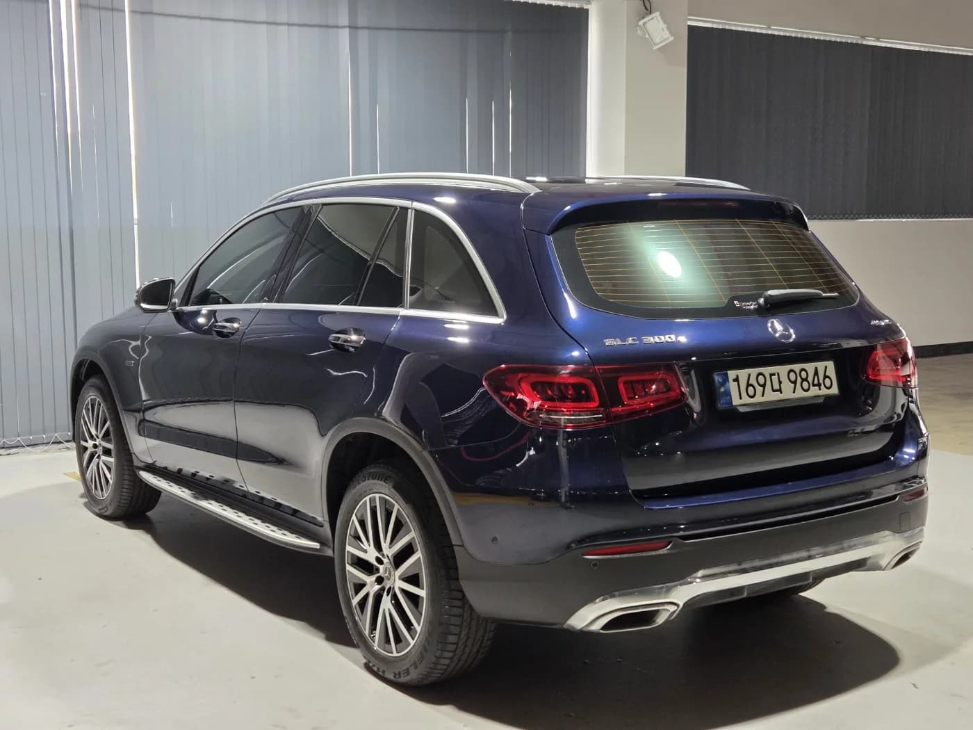 Mercedes-Benz GLC-Class GLC300e 4MATIC, гибрид, 2021 г. 61953 км. — фото 4