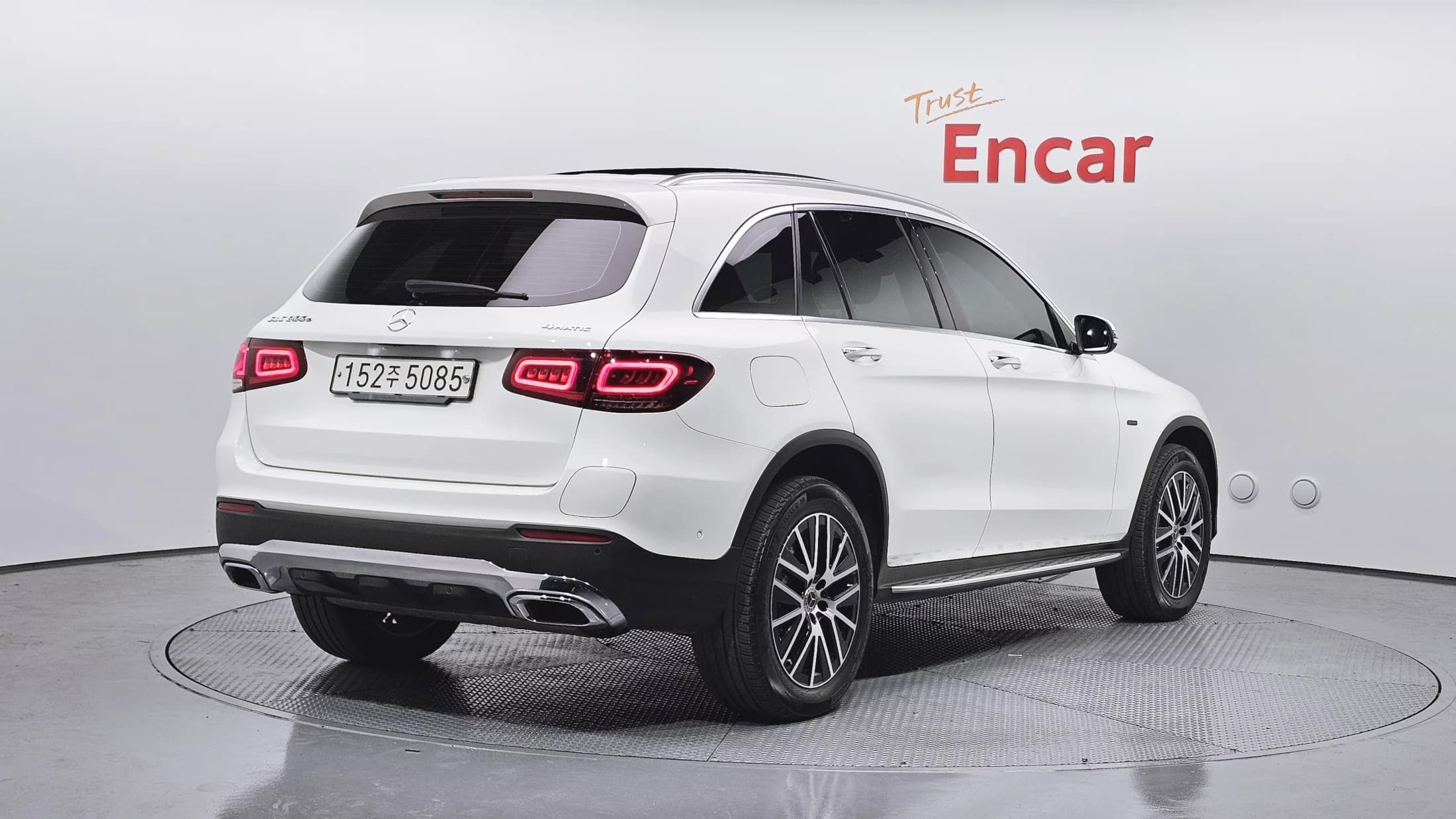 Mercedes-Benz GLC-Class GLC300e 4MATIC, гибрид, 2021 г. 69756 км. — фото 2