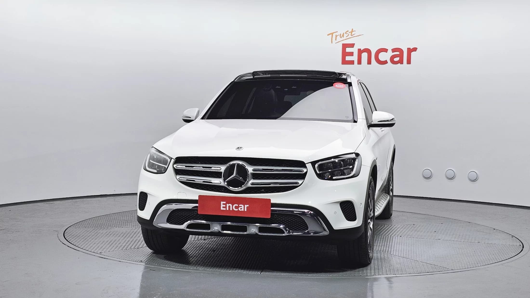 Mercedes-Benz GLC-Class GLC300e 4MATIC, гибрид, 2021 г. 69756 км. — фото 3