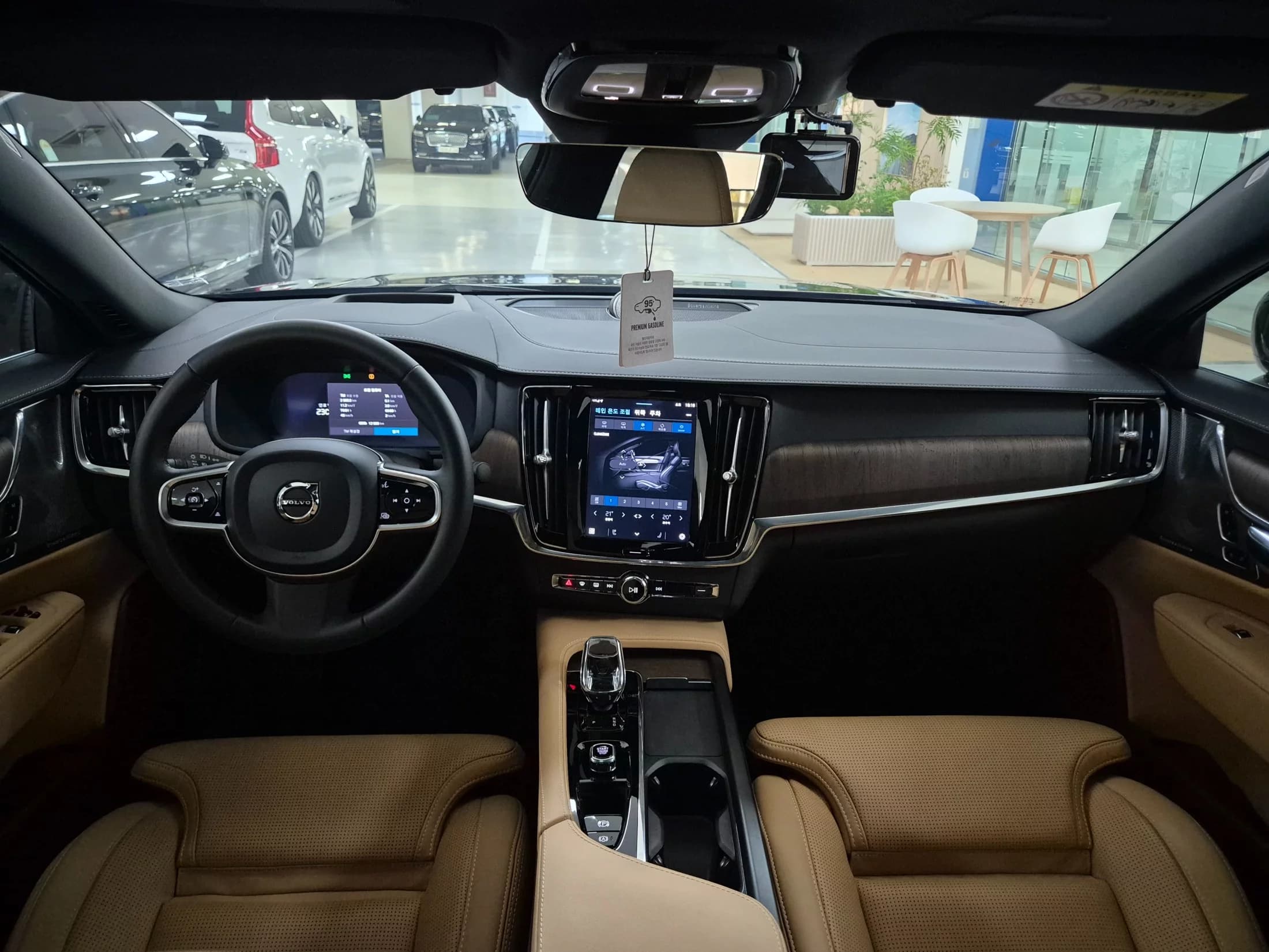 Volvo S90 B5 Ultimate Bright, 2024 г. 13037 км. — фото 7