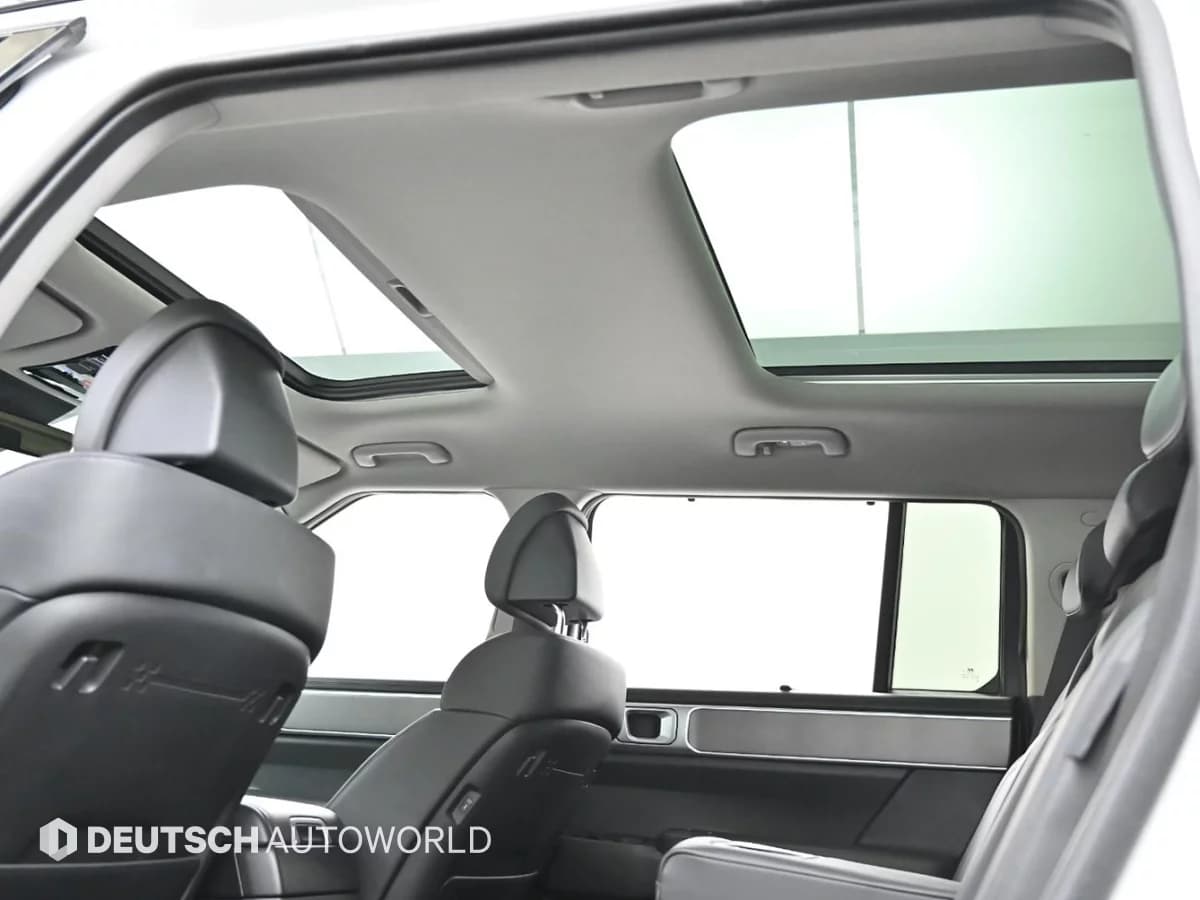 Hyundai Santa Fe HEV 1.6 4WD Prestige, гибрид, 2023 г. 41727 км. — фото 19