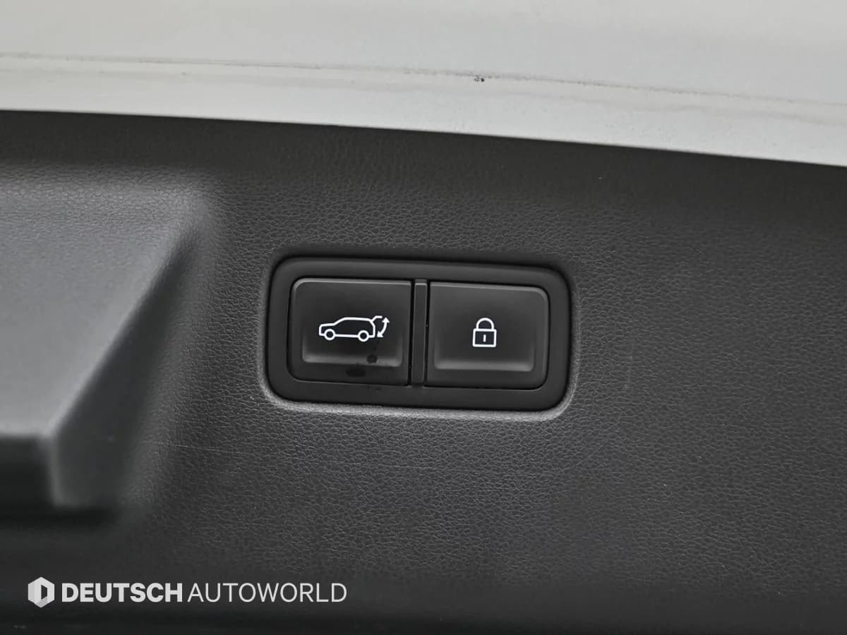 Hyundai Santa Fe HEV 1.6 4WD Prestige, гибрид, 2023 г. 41727 км. — фото 20