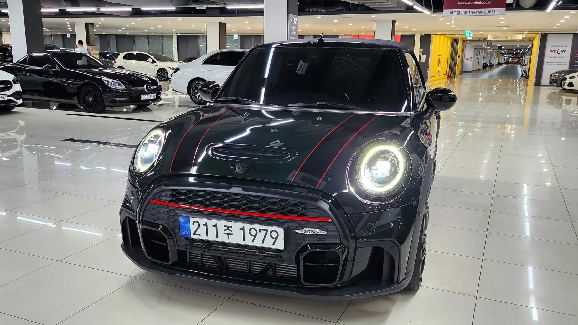 MINI Cooper Convertible JCW 3rd, 2022 г. 45377 км. — фото 4
