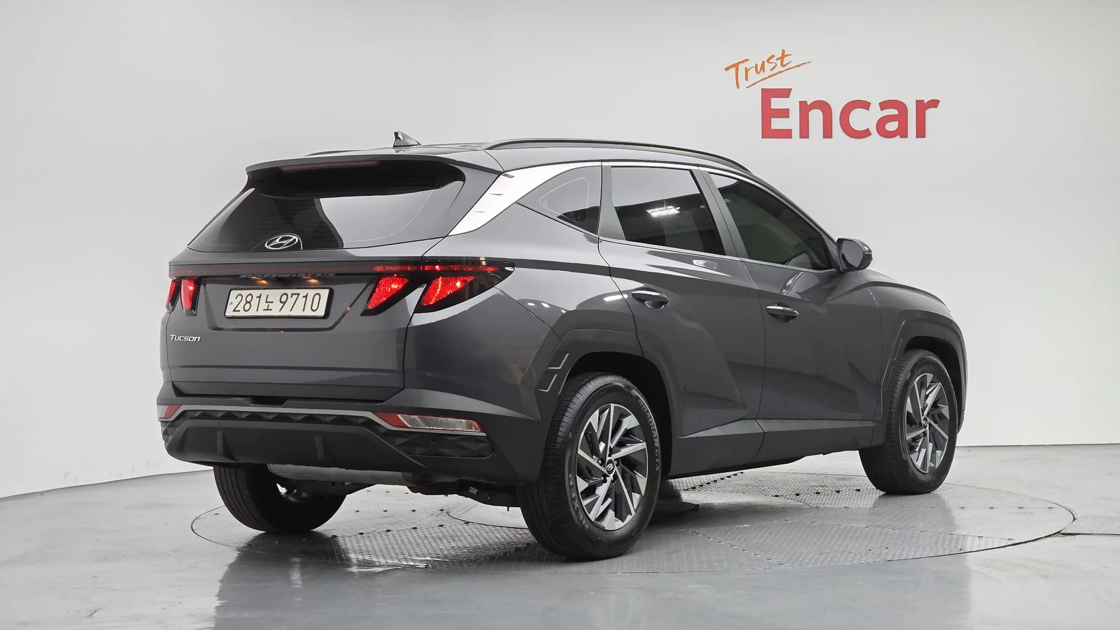 Hyundai Tucson Gasoline 1.6 Turbo 2WD Premium, 2021 г. 51637 км. — фото 2
