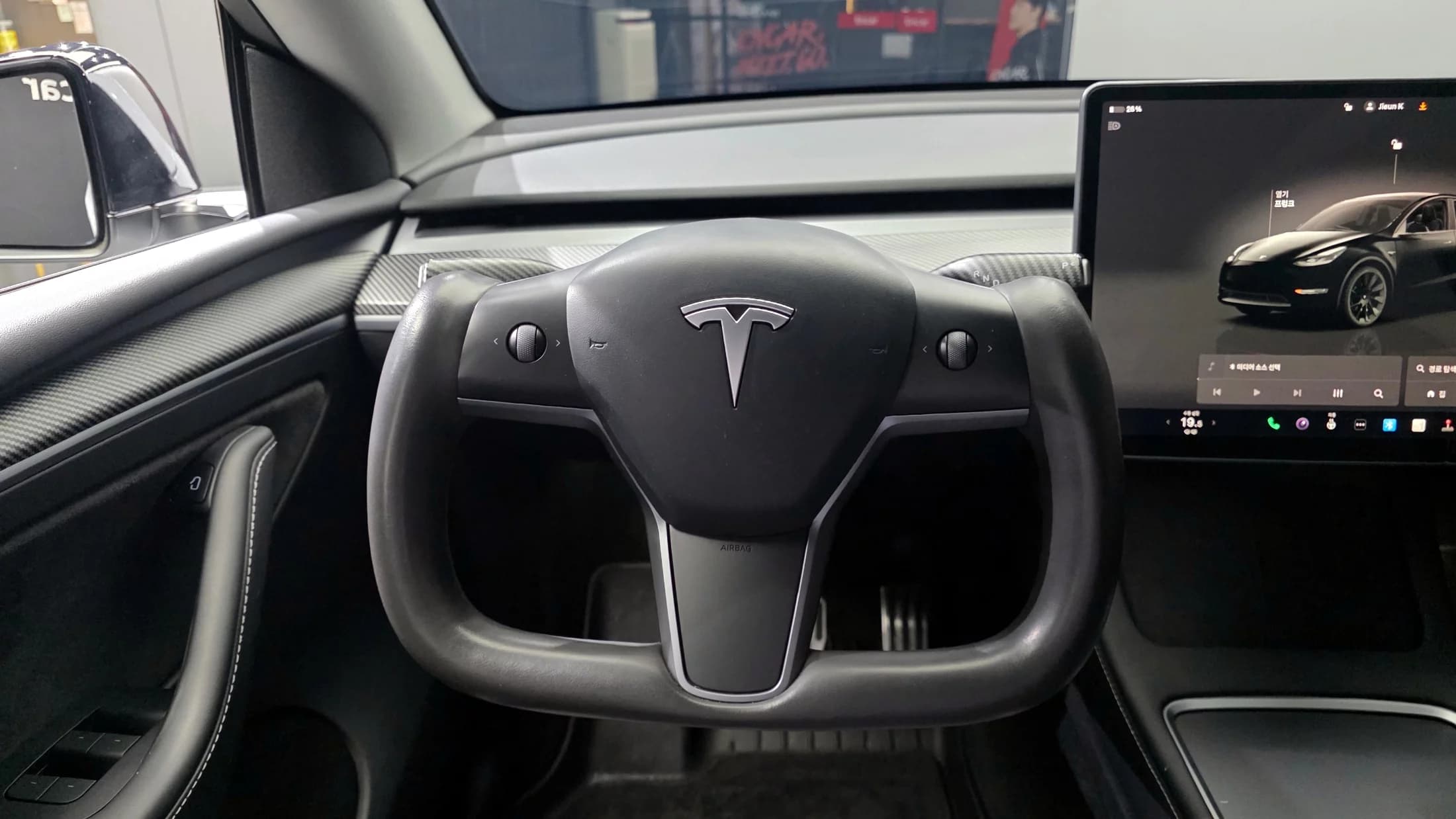Tesla Model Y Long Range, электромобиль, 2023 г. 41127 км. — фото 13