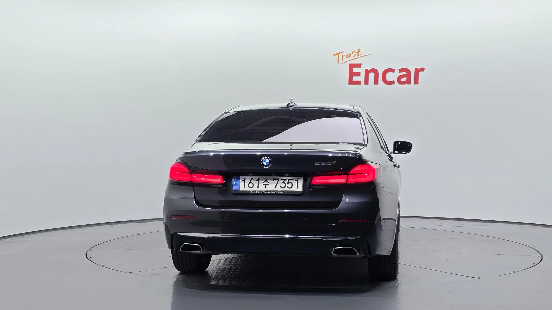 BMW 5-Series 520i Luxury, 2022 г. 58004 км. — фото 4