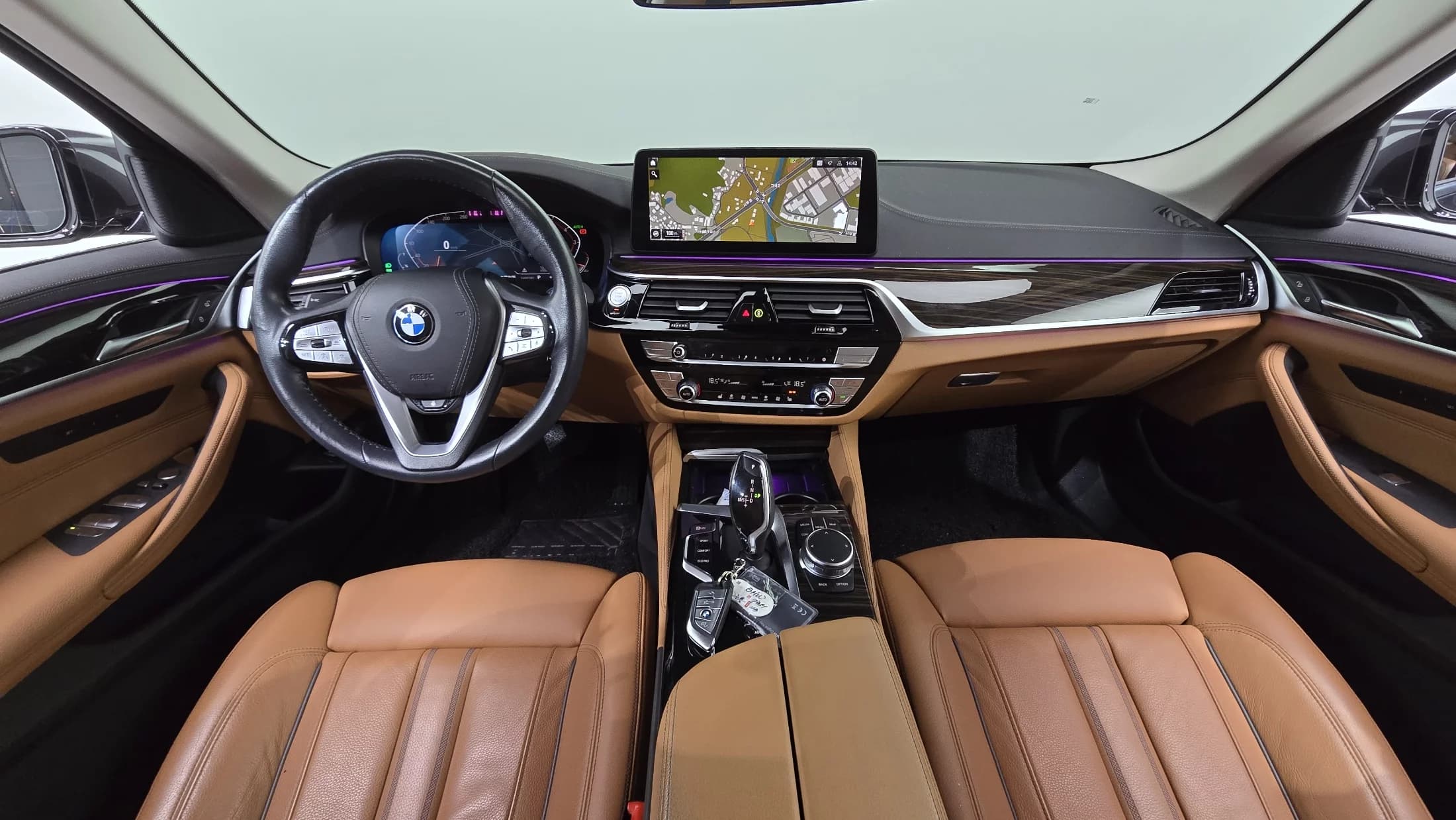 BMW 5-Series 520i Luxury, 2022 г. 58004 км. — фото 7