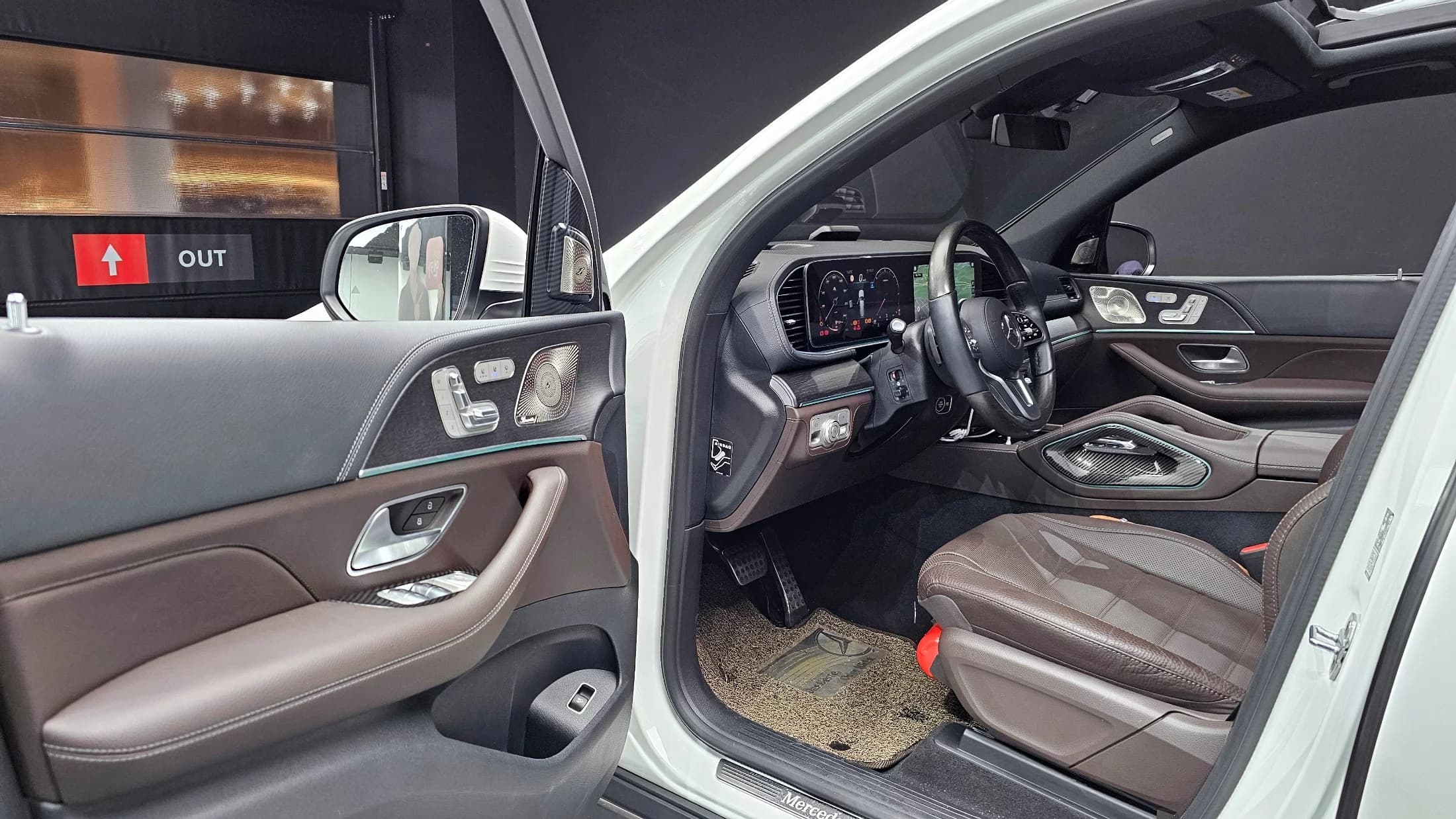 Mercedes-Benz GLS-Class GLS400d 4MATIC, 2022 г. 67307 км. — фото 11