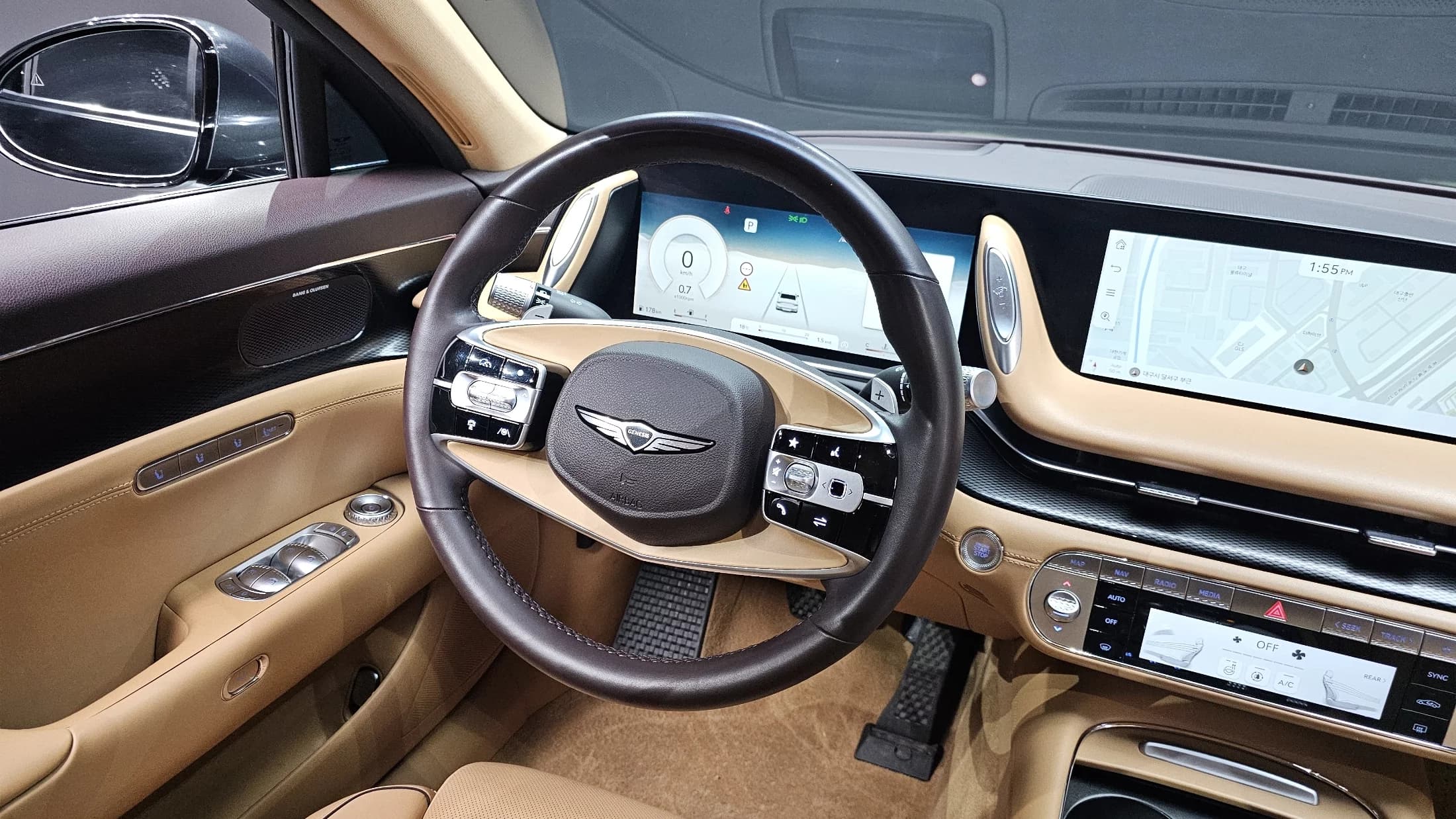 Genesis G90 Gasoline 3.5 Turbo AWD, 2022 г. 82797 км. — фото 13
