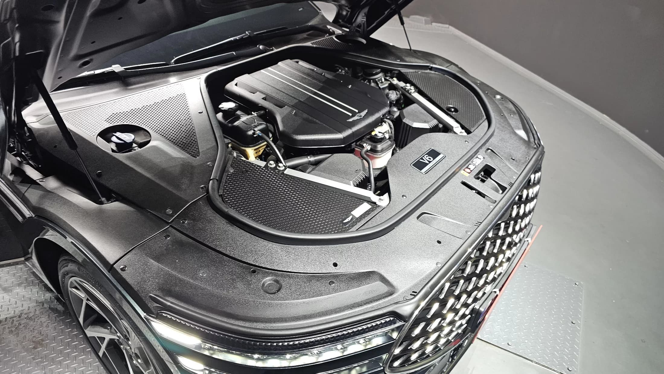 Genesis G90 Gasoline 3.5 Turbo AWD, 2022 г. 82797 км. — фото 6