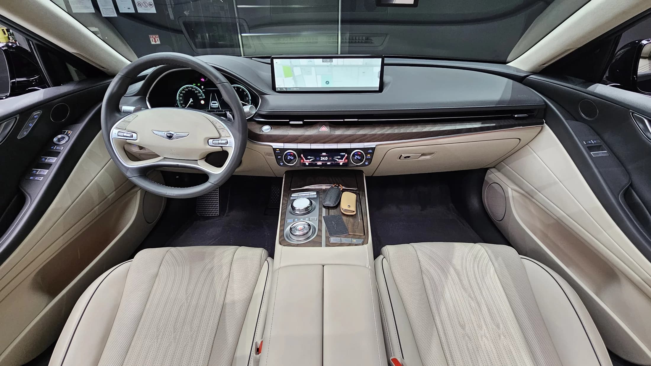 Genesis G80 Gasoline 2.5 Turbo AWD, 2023 г. 28148 км. — фото 7