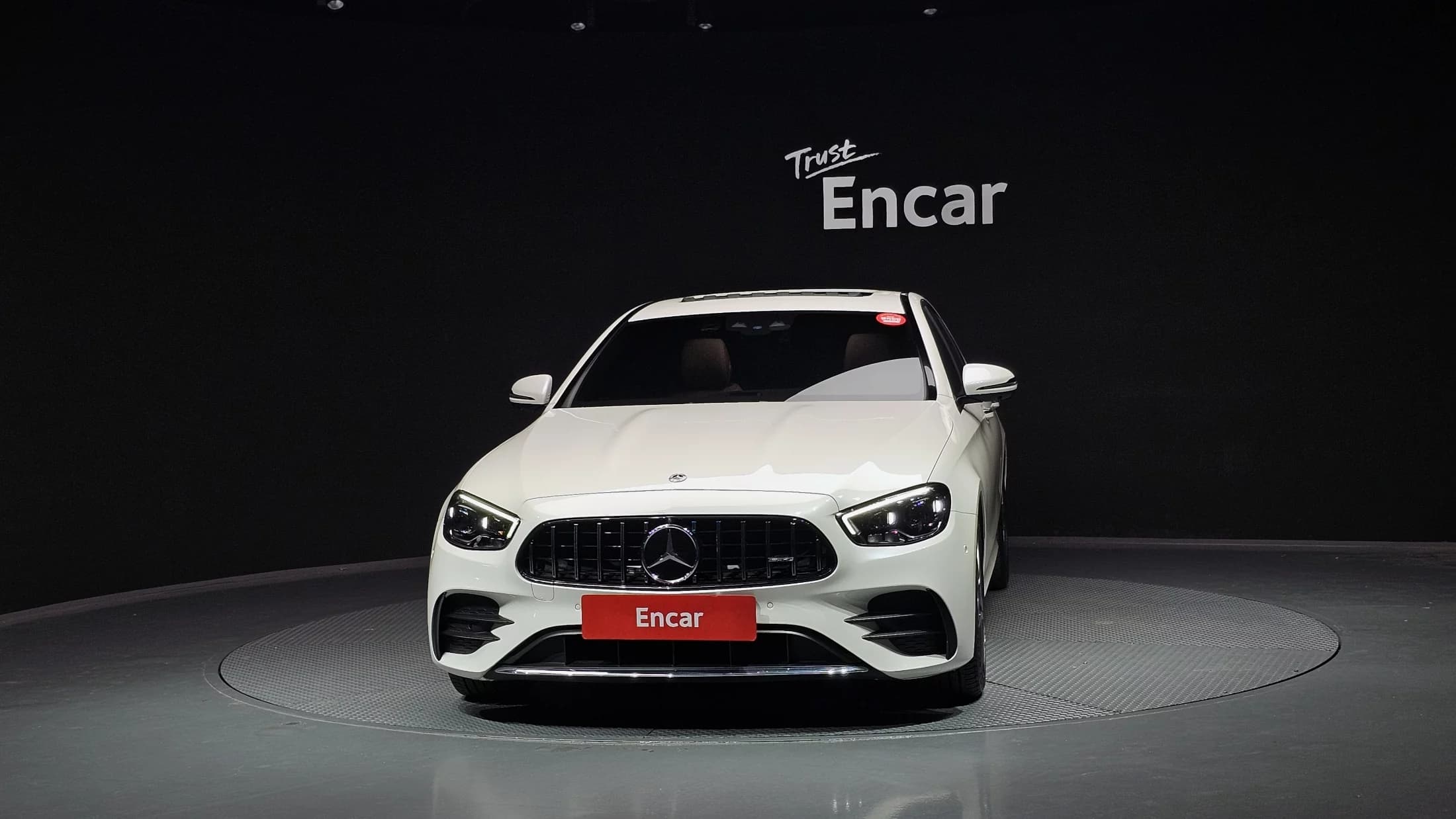 Mercedes-Benz E-Class E250 AMG Line, 2022 г. 47493 км. — фото 3