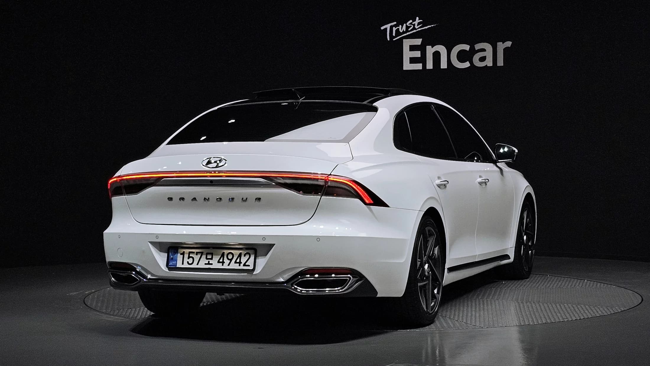 Hyundai Grandeur 3.0 LPi Exclusive, 2022 г. 33484 км. — фото 2