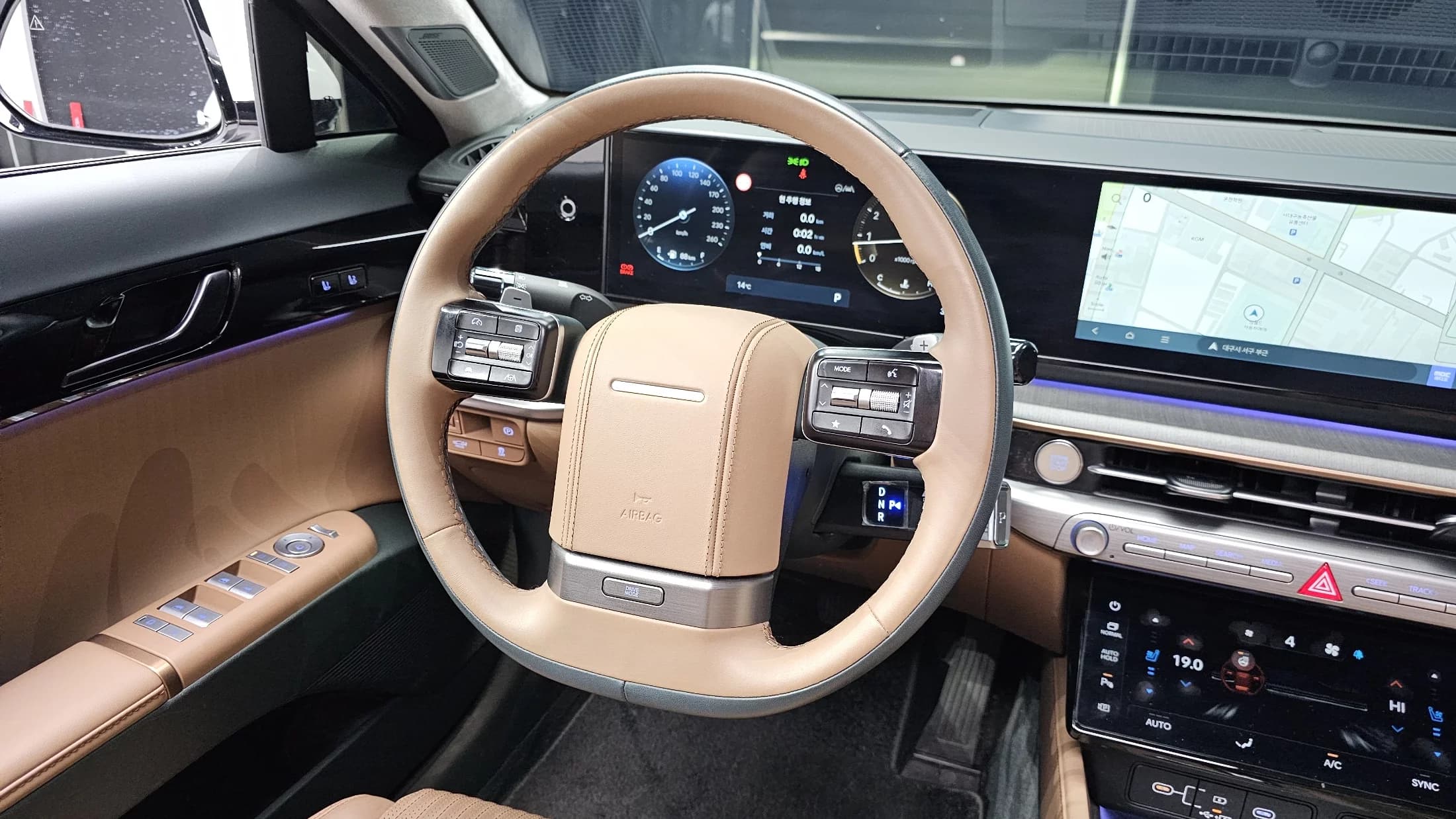Hyundai Grandeur 2,5 Gasoline 2WD Calligraphy, 2023 г. 31039 км. — фото 13