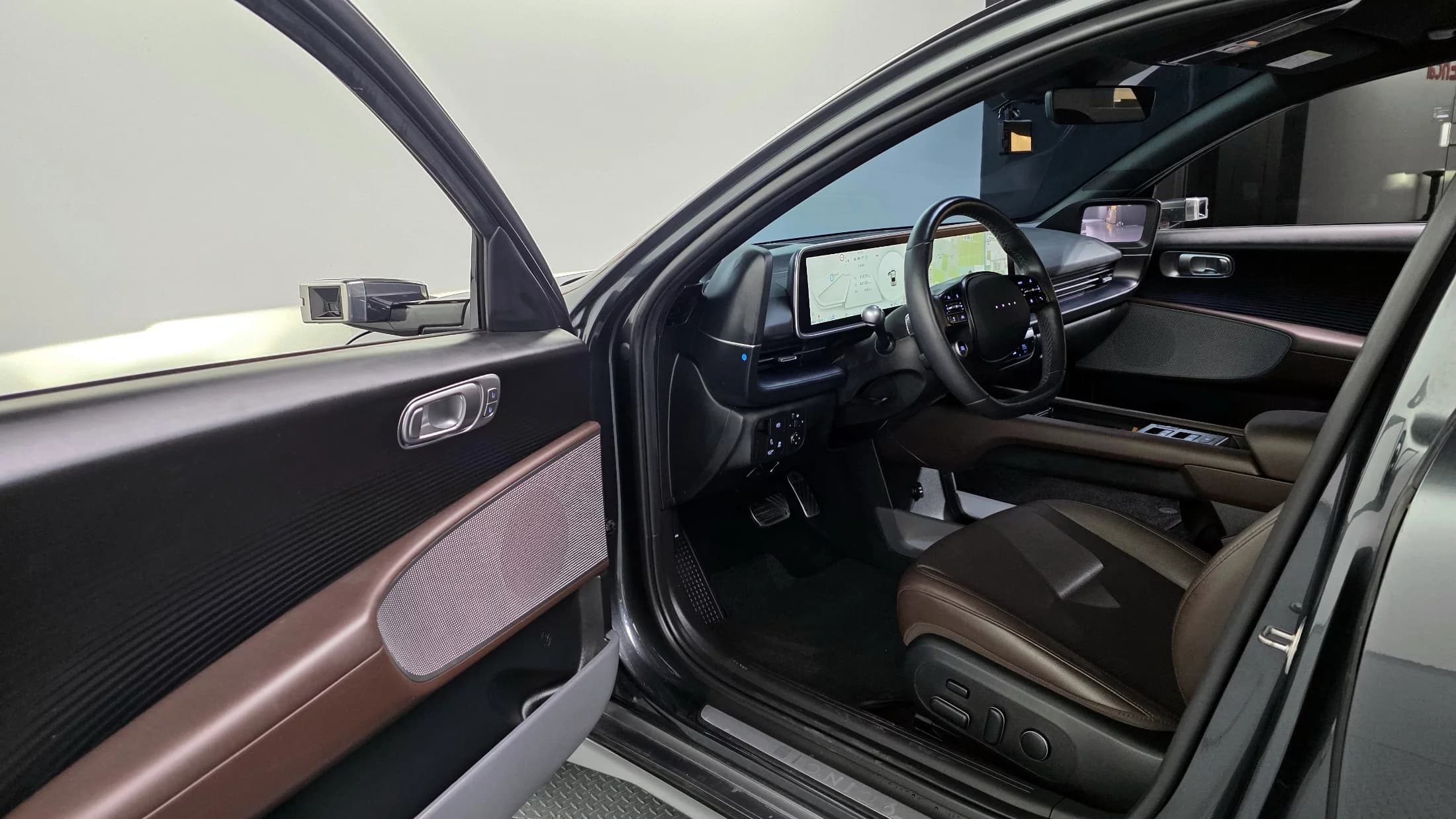 Hyundai Ioniq 6 Long Range Prestige, электромобиль, 2023 г. 21863 км. — фото 10