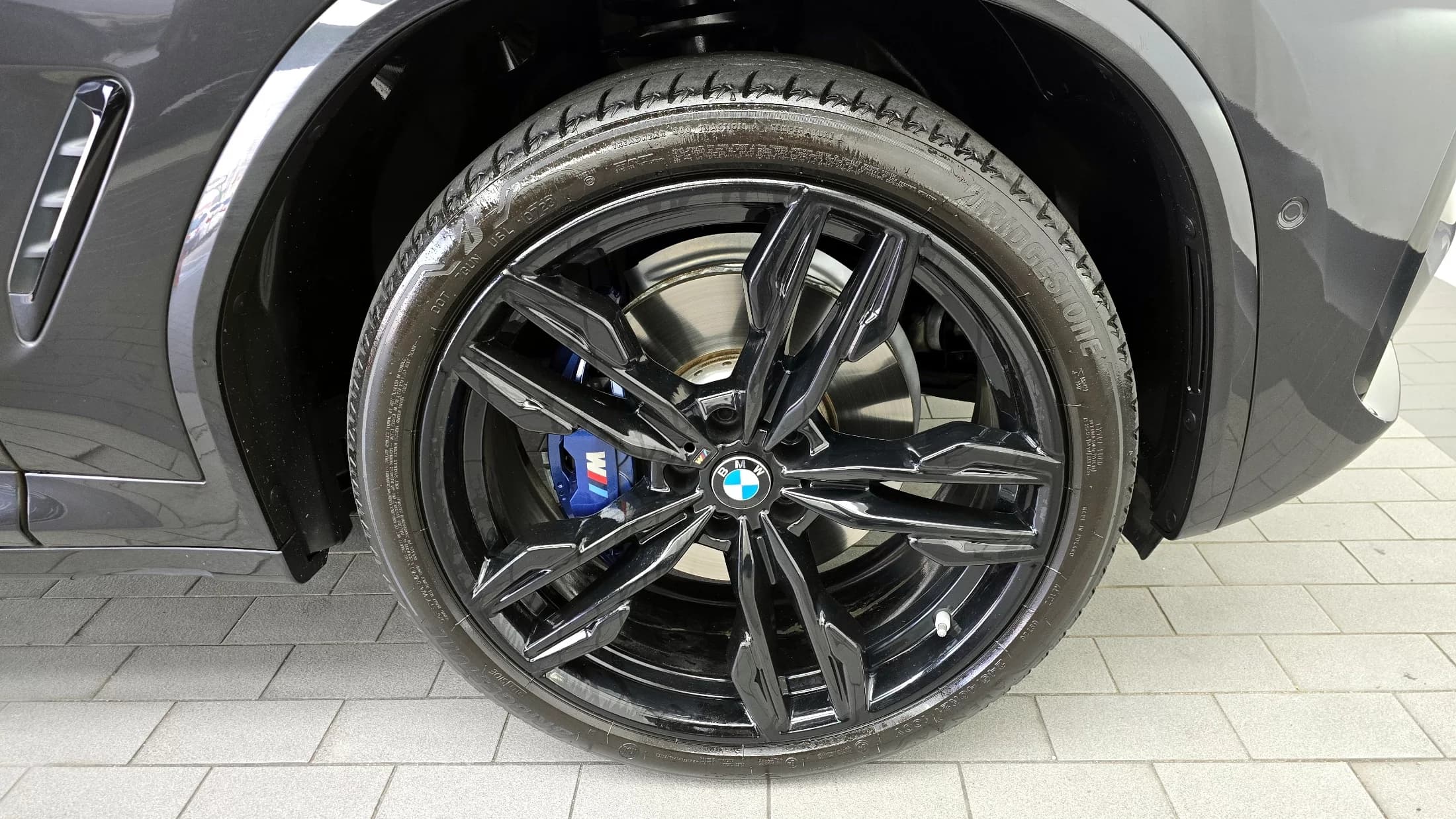 BMW X4 xDrive M40i, 2023 г. 47738 км. — фото 5