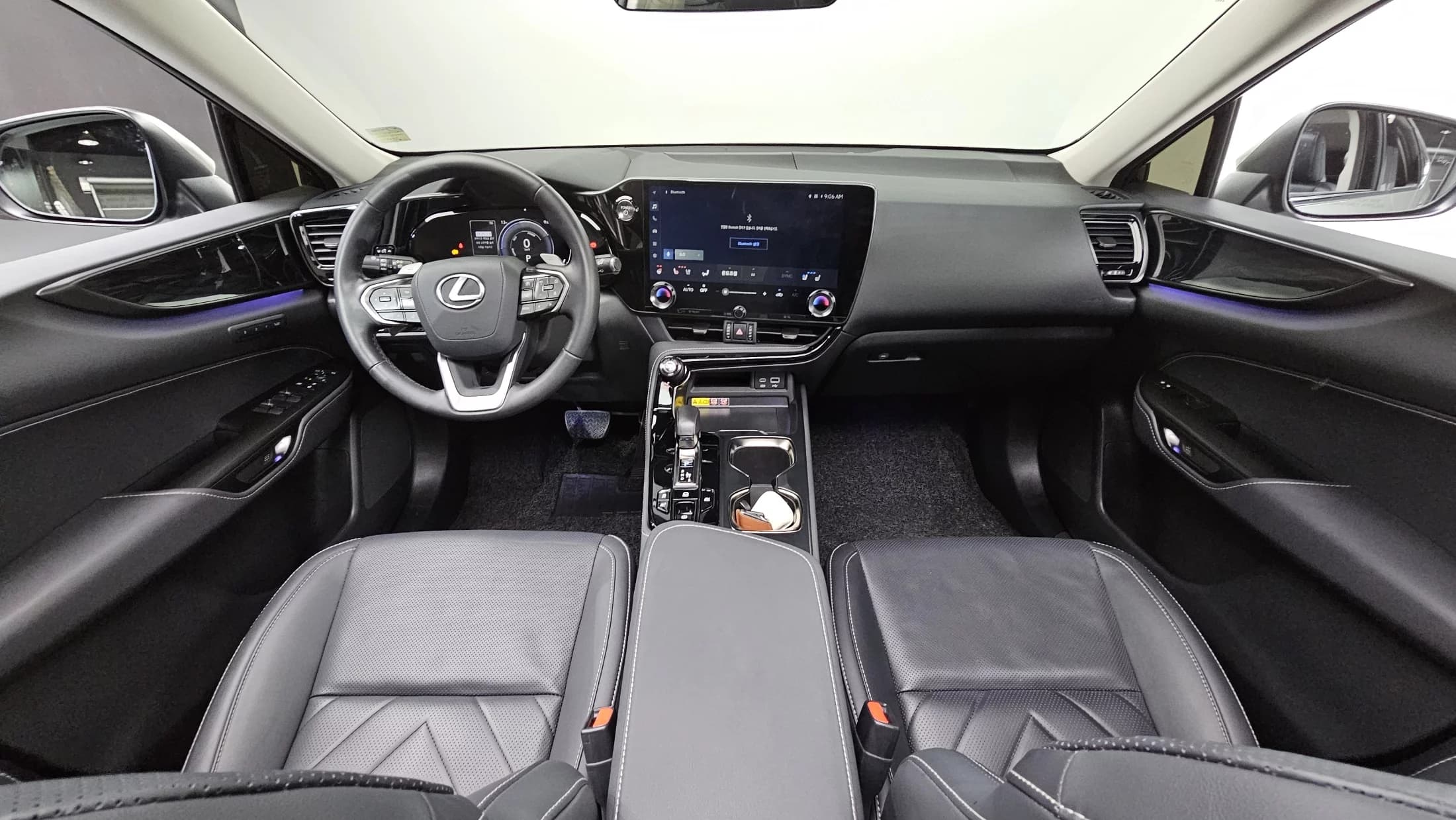 Lexus NX350h Premium, гибрид, 2025 г. 19076 км. — фото 7