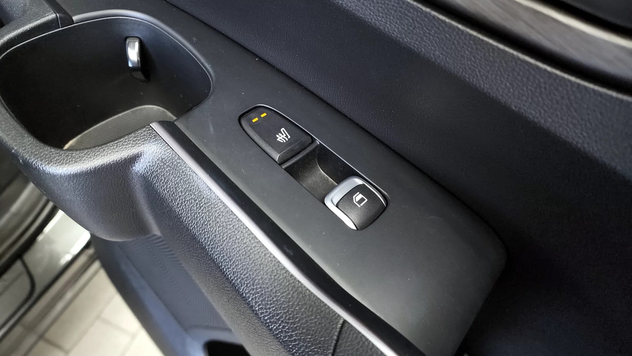 Kia Sorento Gasoline 2.5T 2WD Prestige, 2023 г. 9503 км. — фото 19