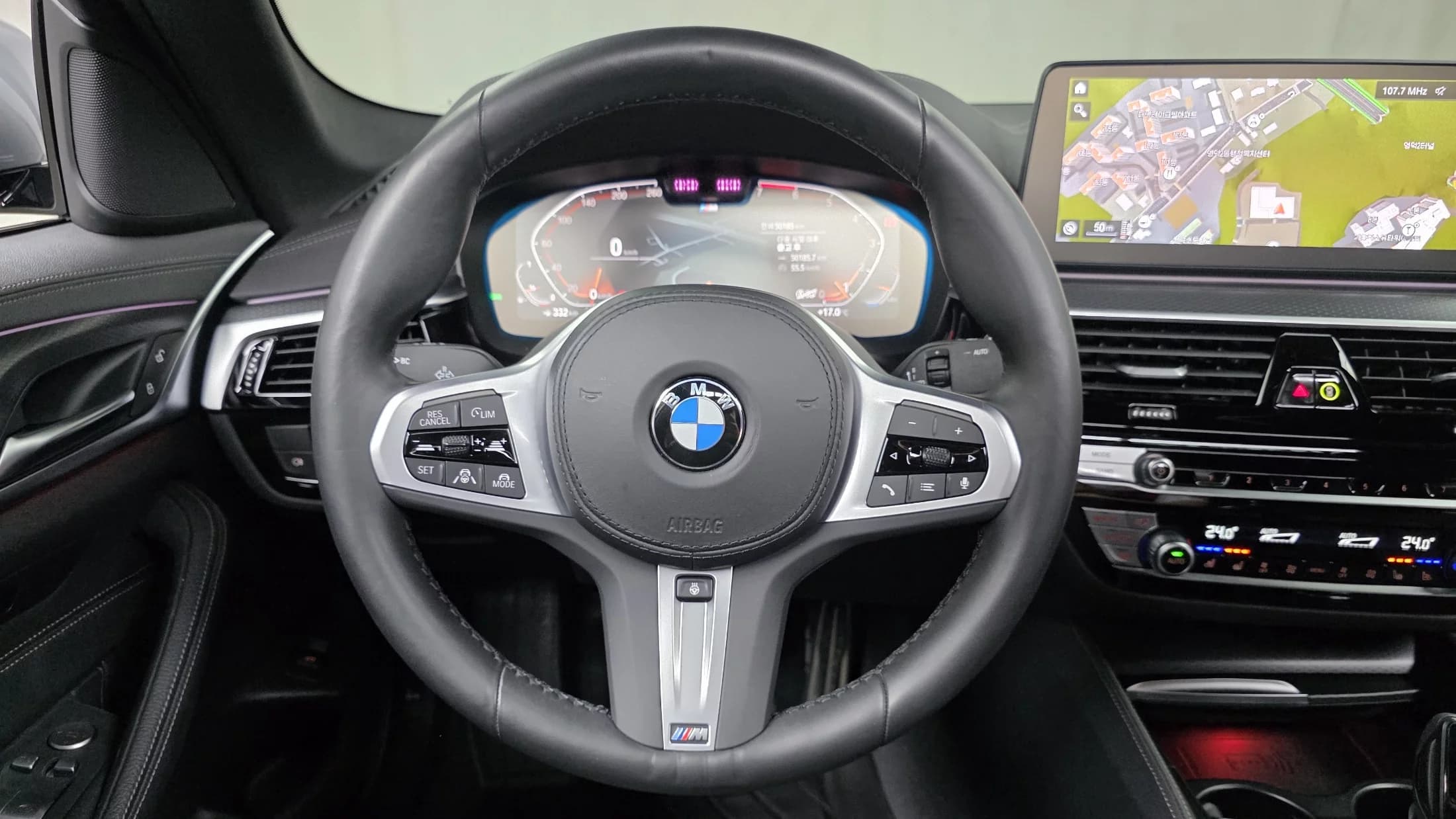 BMW 5-Series 520i M Sport, 2023 г. 50284 км. — фото 14