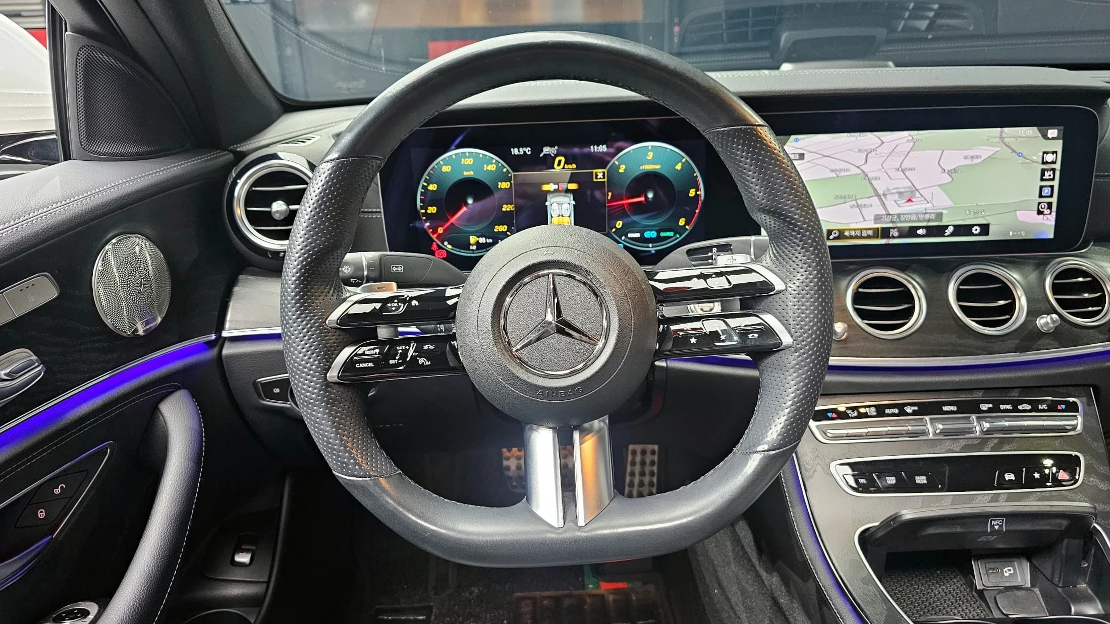 Mercedes-Benz E-Class E220d 4MATIC AMG Line, 2022 г. 54099 км. — фото 13