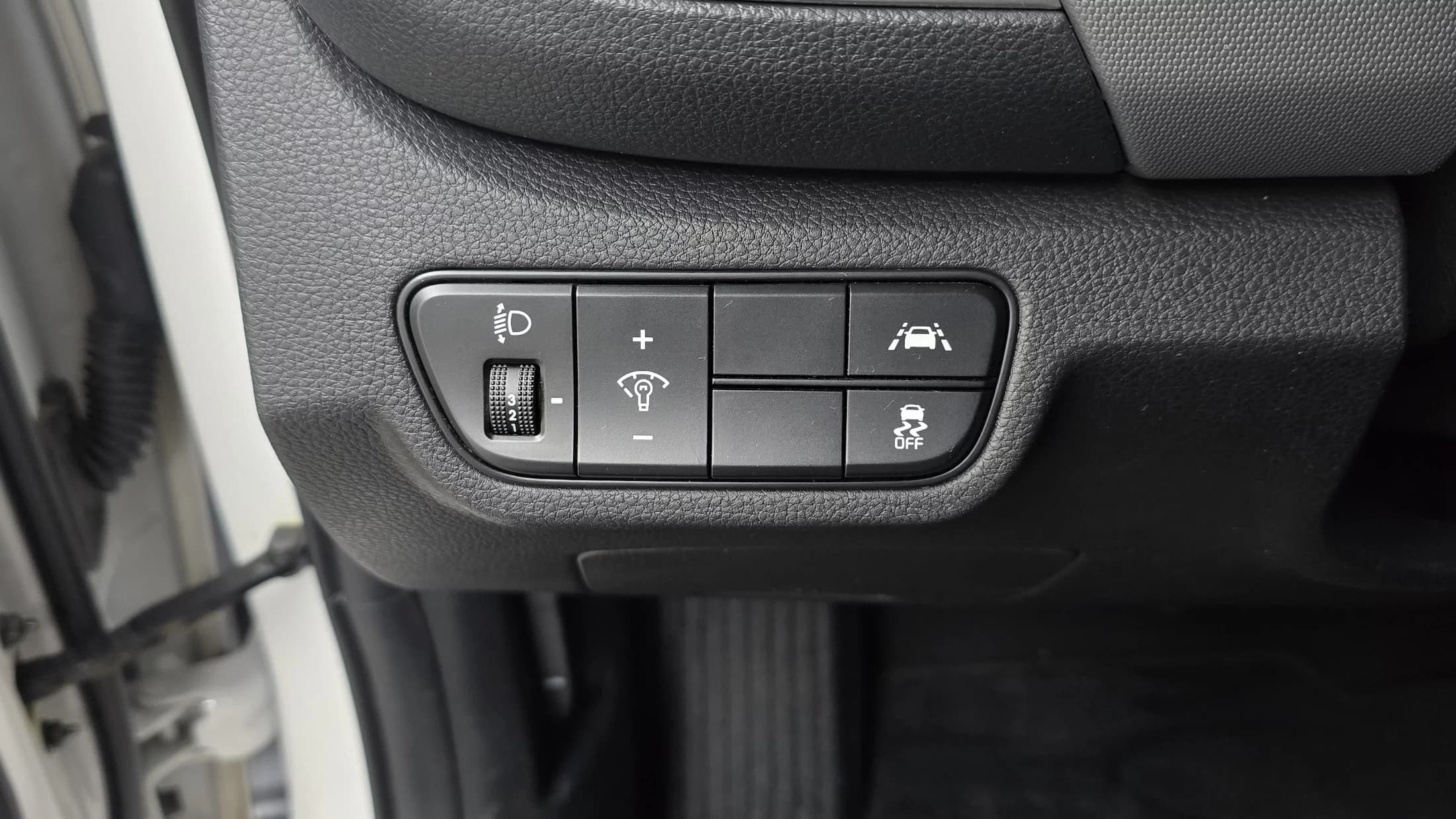 Kia Seltos Gasoline 1.6 Turbo 2WD Trendy, 2022 г. 109154 км. — фото 18