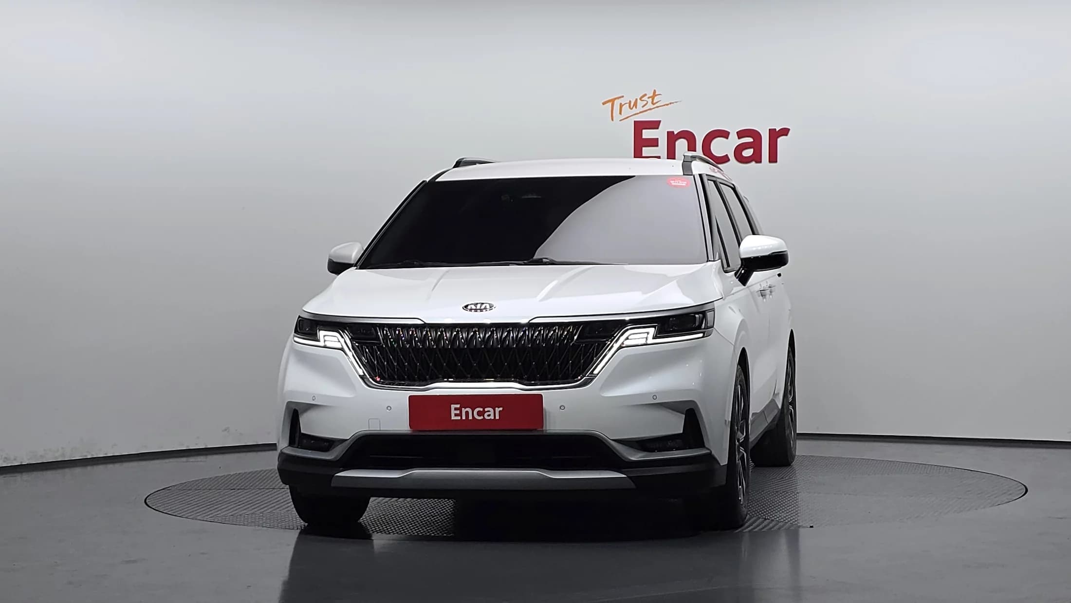 Kia Carnival 9-Seater Prestige, 2021 г. 91826 км. — фото 3